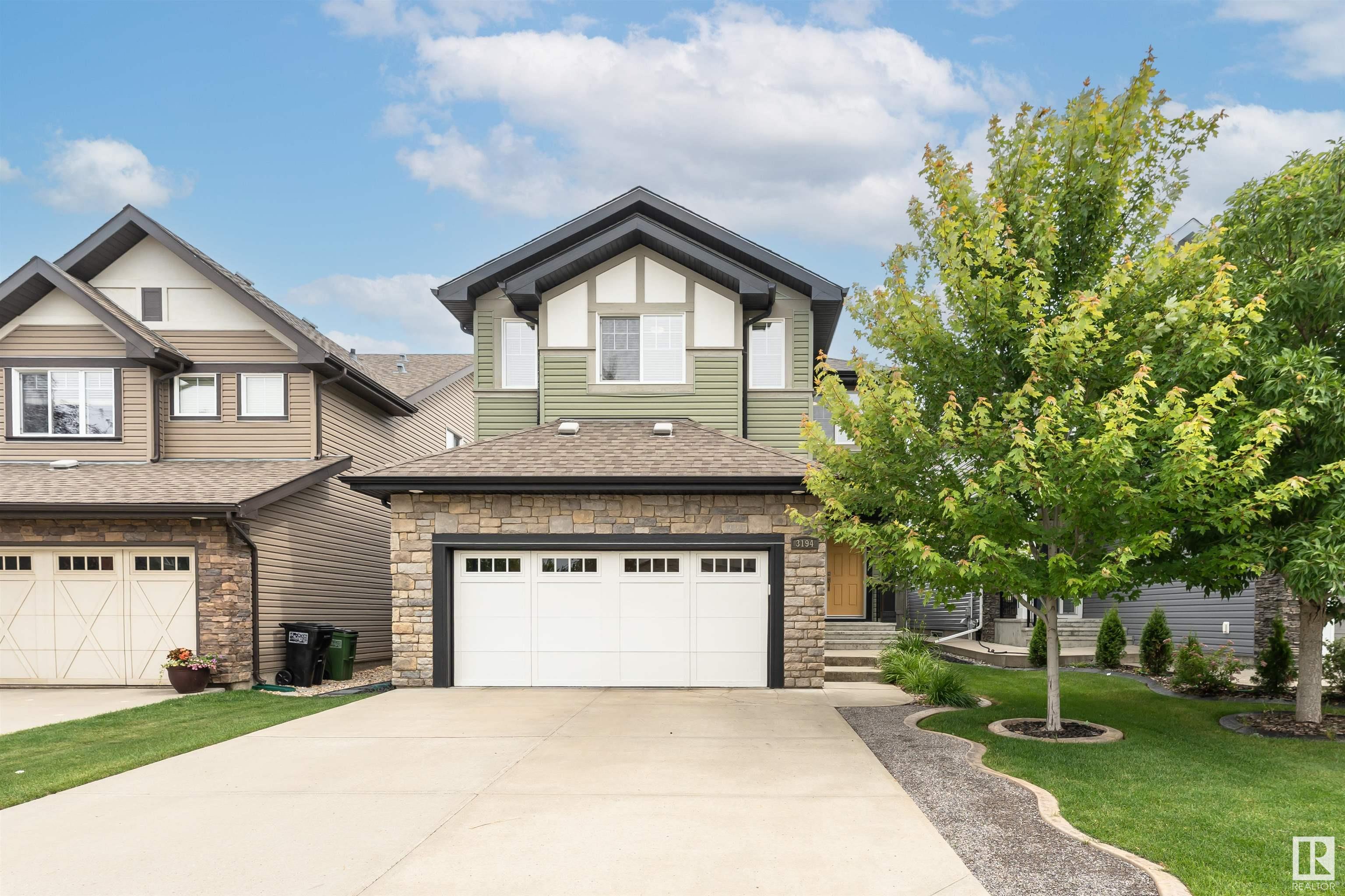 3194 Whitelaw Drive, Edmonton, MLS® # E4449944