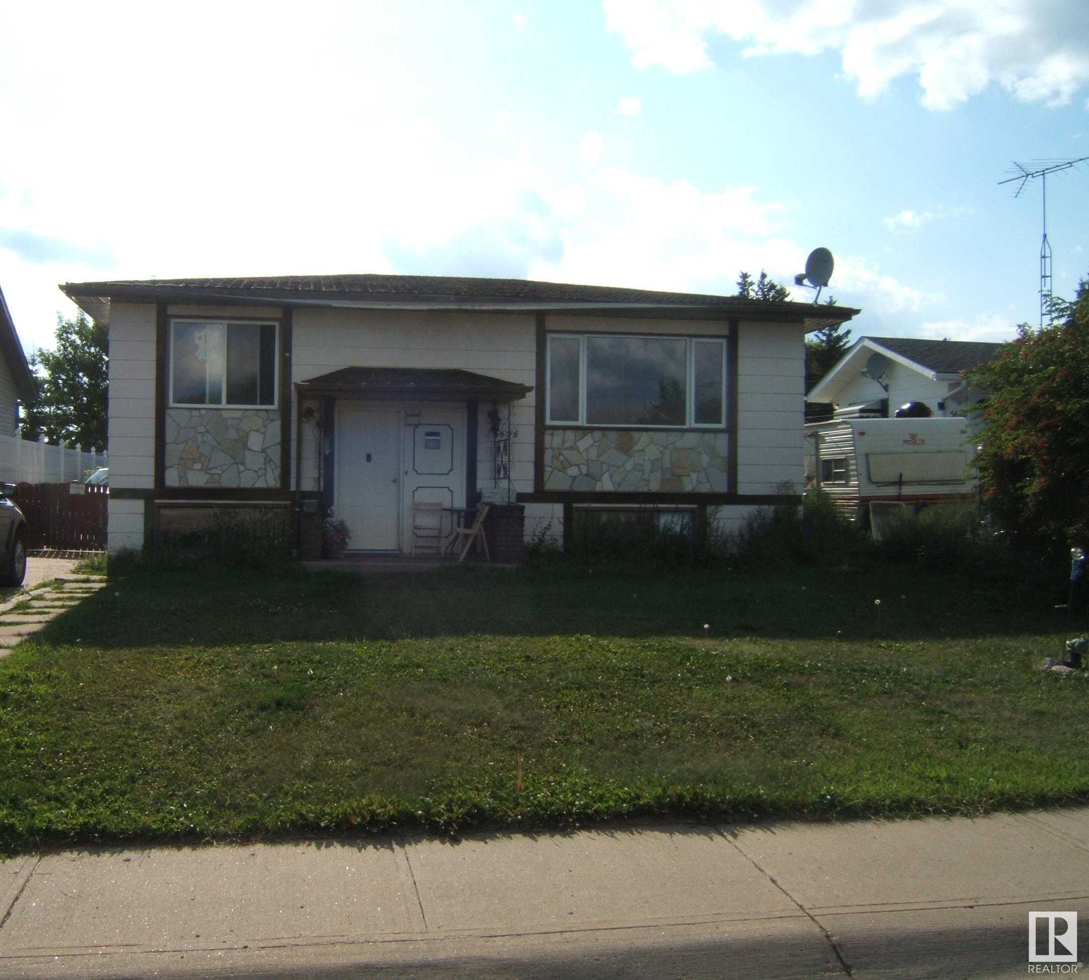 5606 51 Street, Vegreville, MLS® # E4450253