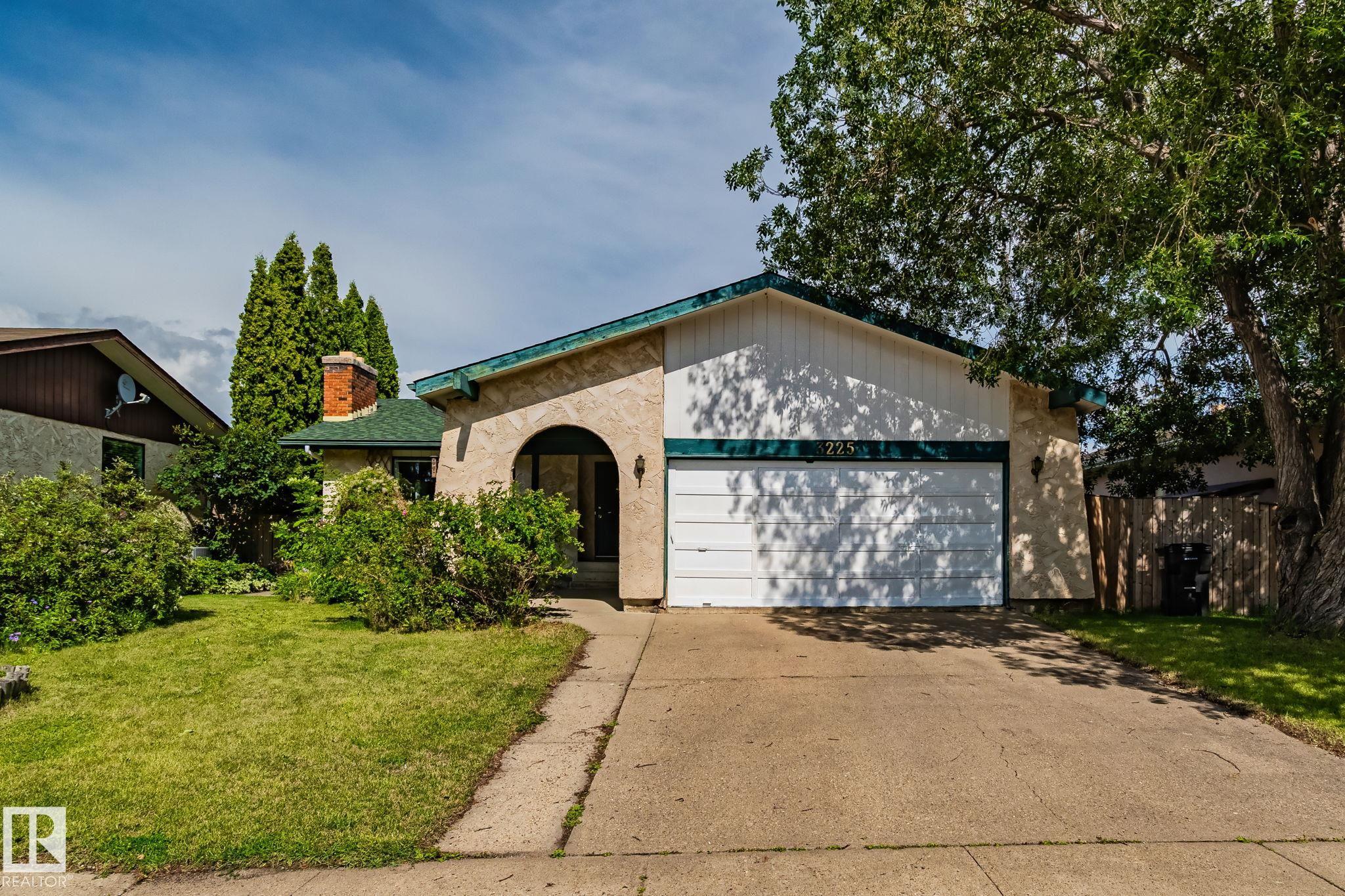 3225 108 Street, Edmonton, MLS® # E4451127