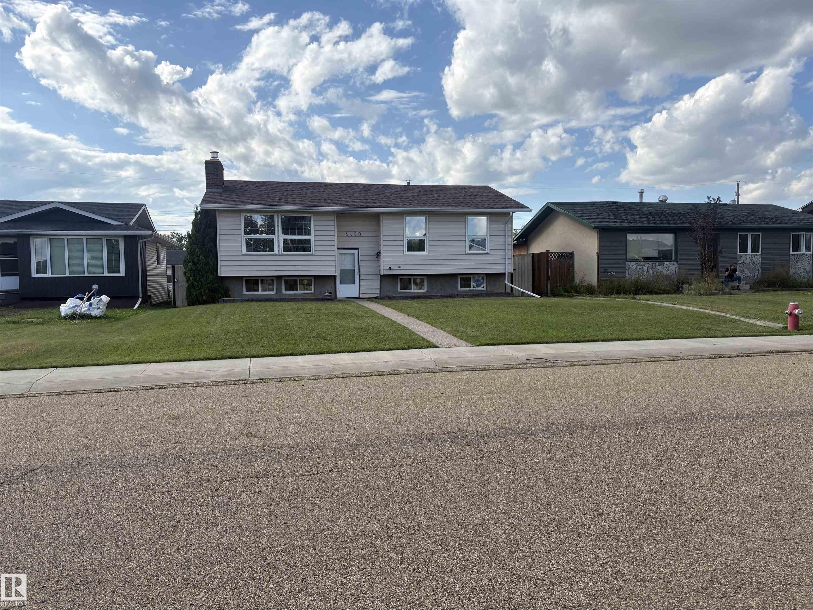 5420 51 Street, Gibbons, MLS® # E4452466