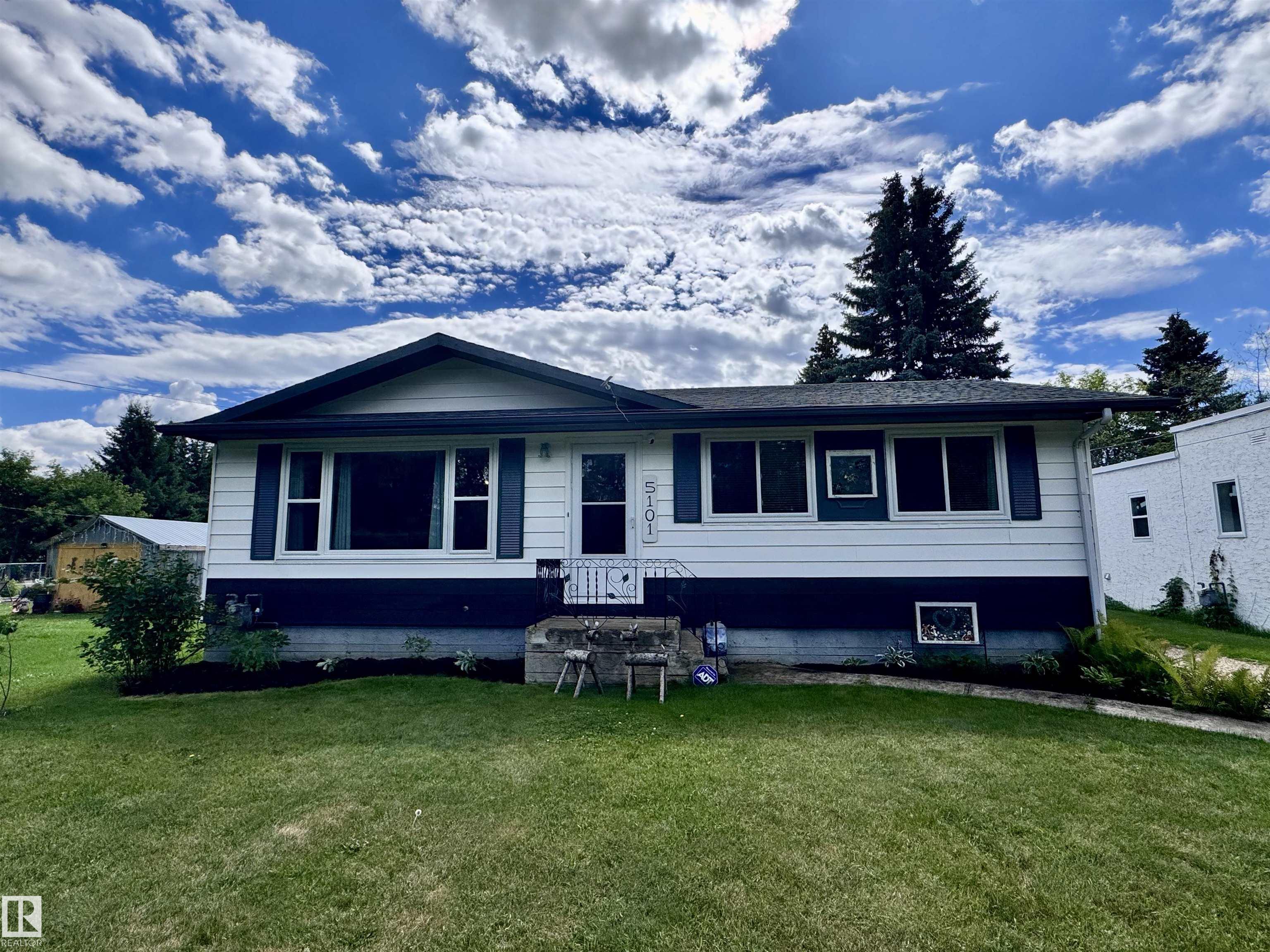 5101 49a Avenue, Andrew, MLS® # E4452709