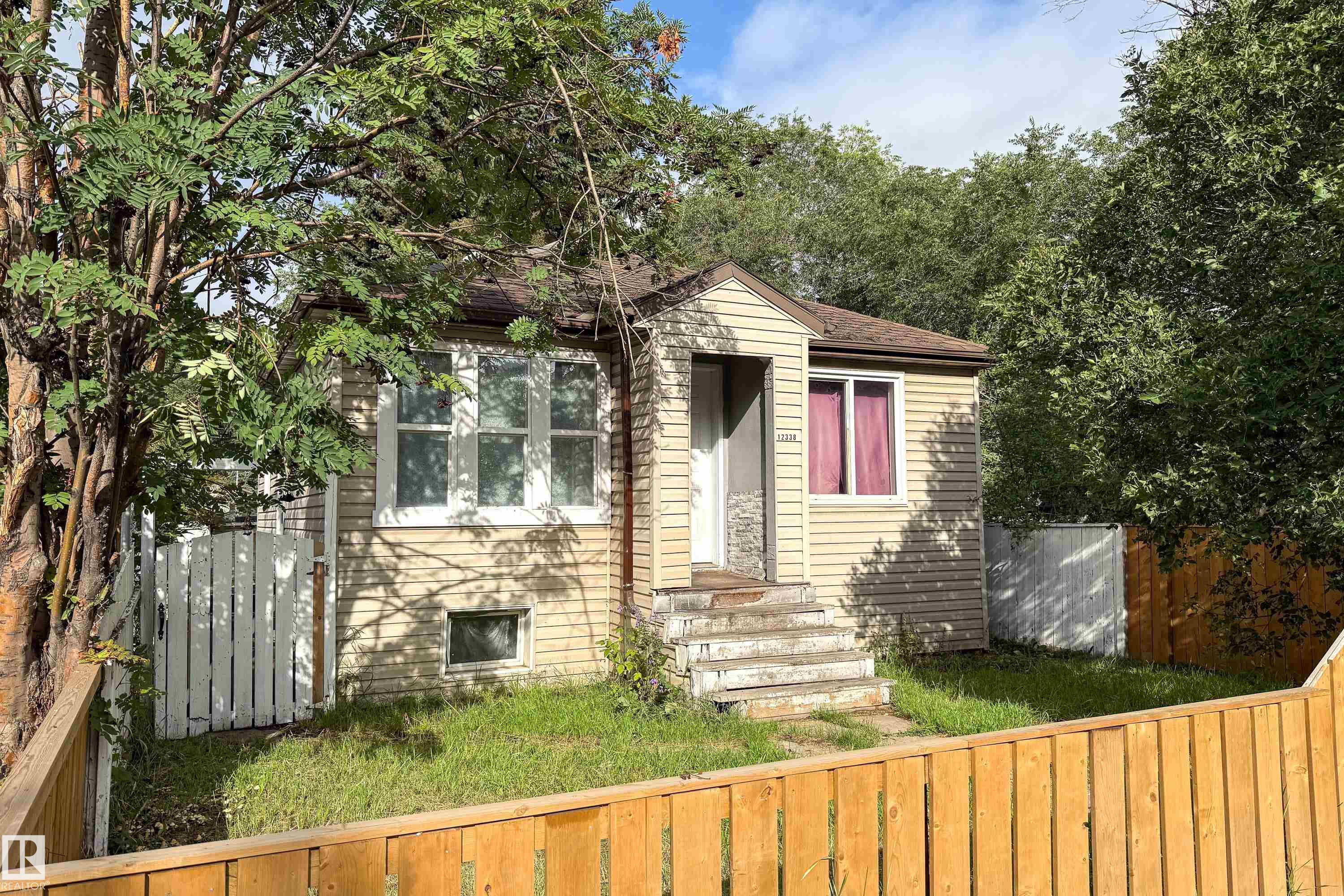 12338 82 Street, Edmonton, MLS® # E4453487
