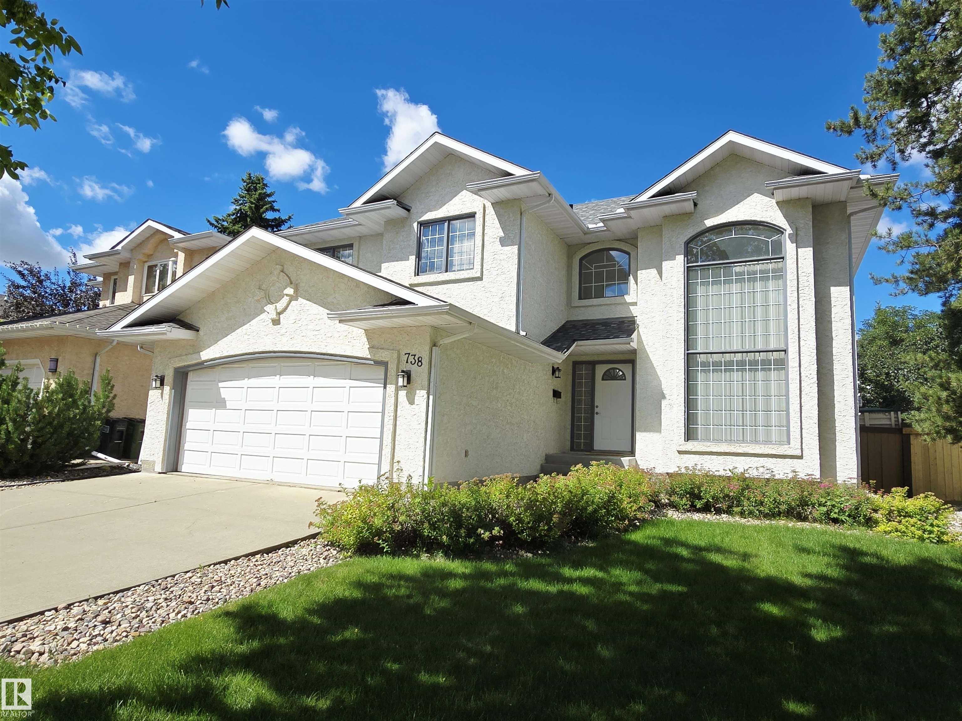 738 Burton Crescent, Edmonton, MLS® # E4453780