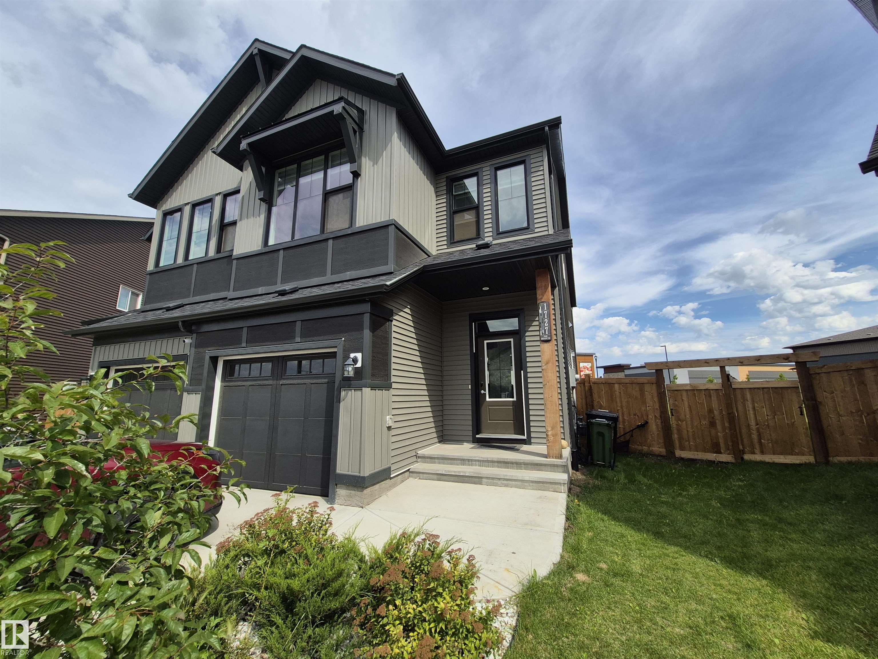 1727 Plum Crescent, Edmonton, MLS® # E4453823