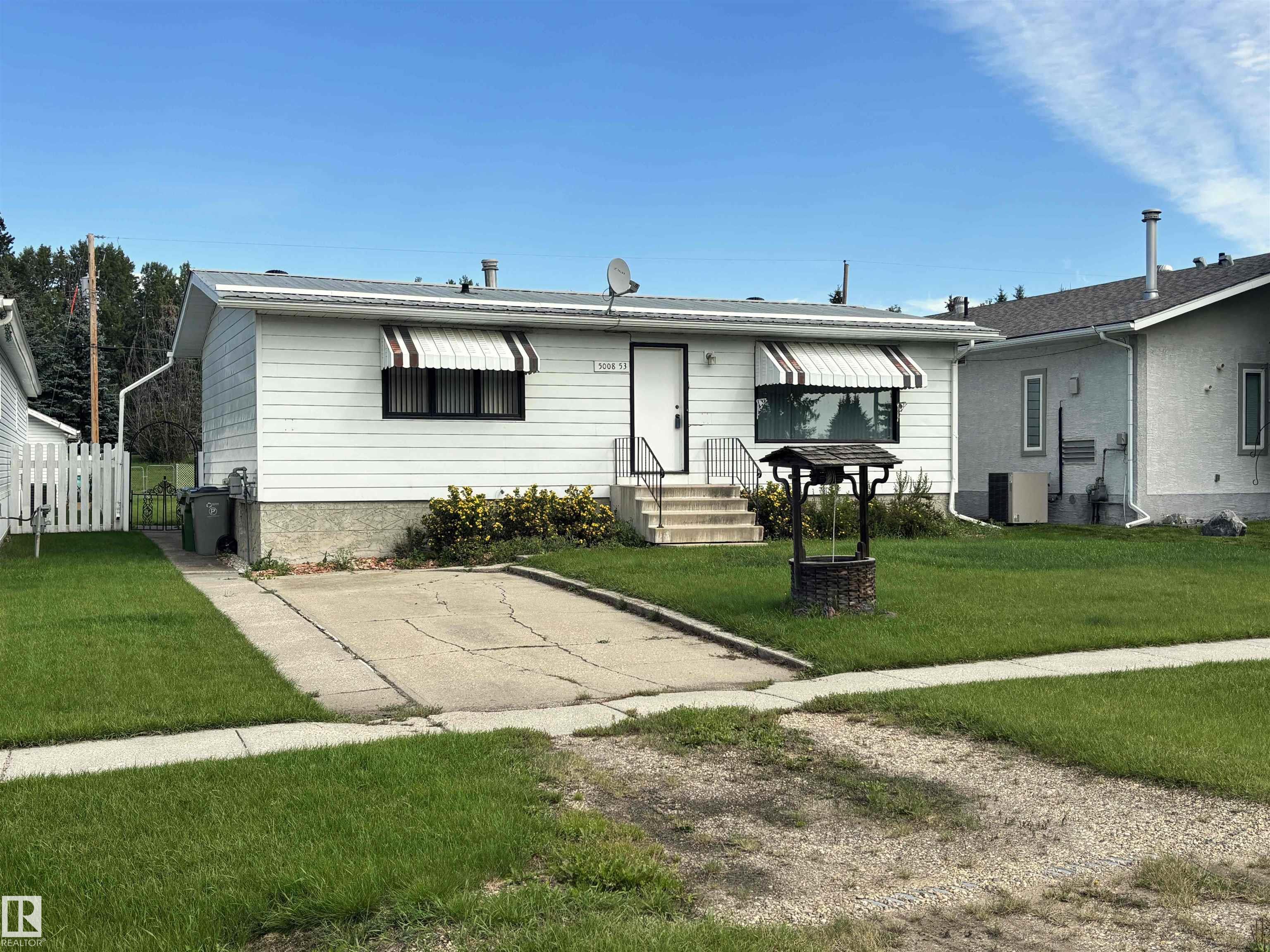 5008 53 Ave, Breton, MLS® # E4453865