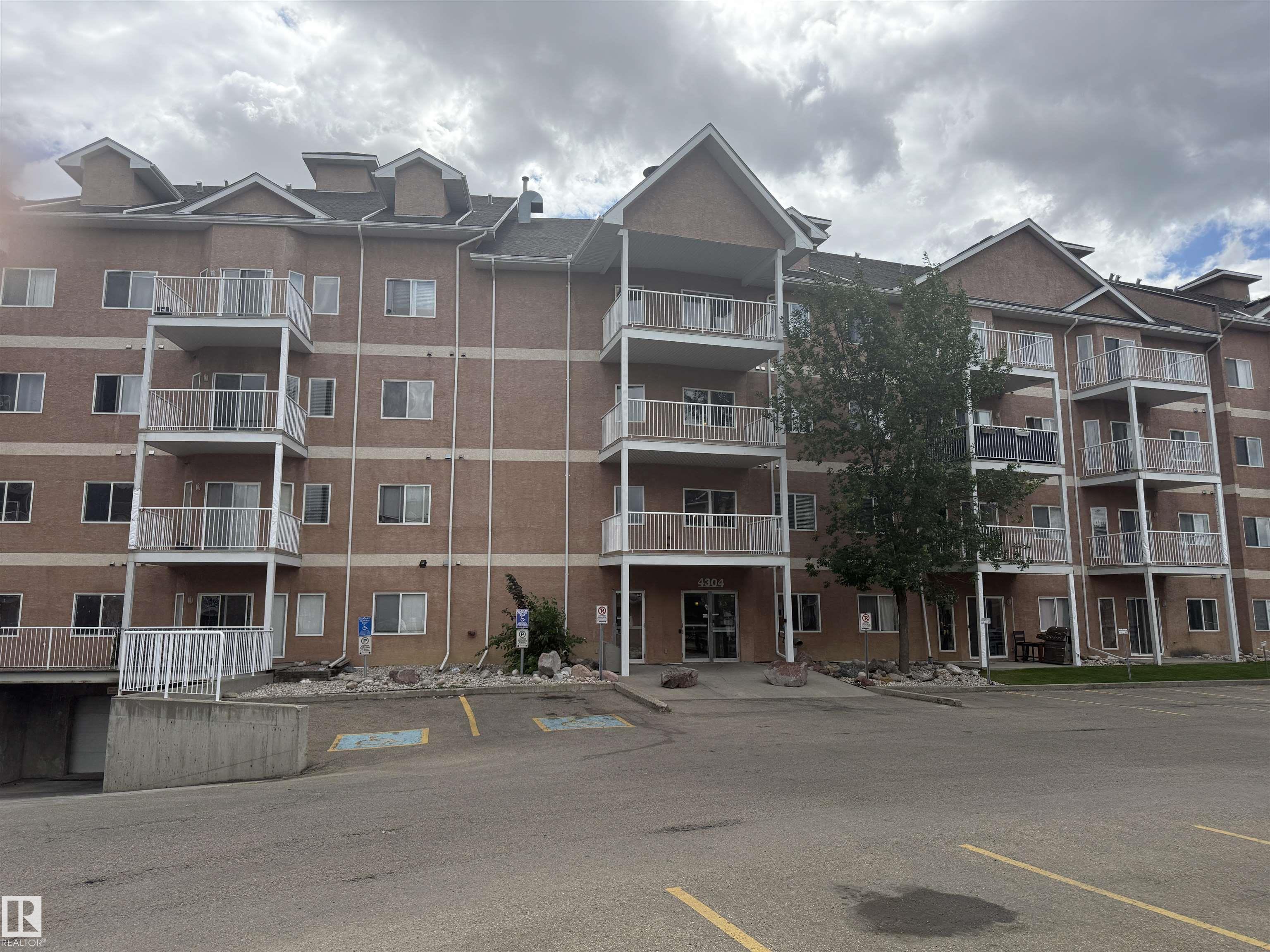 322 4304 139 Avenue, Edmonton, MLS® # E4454184
