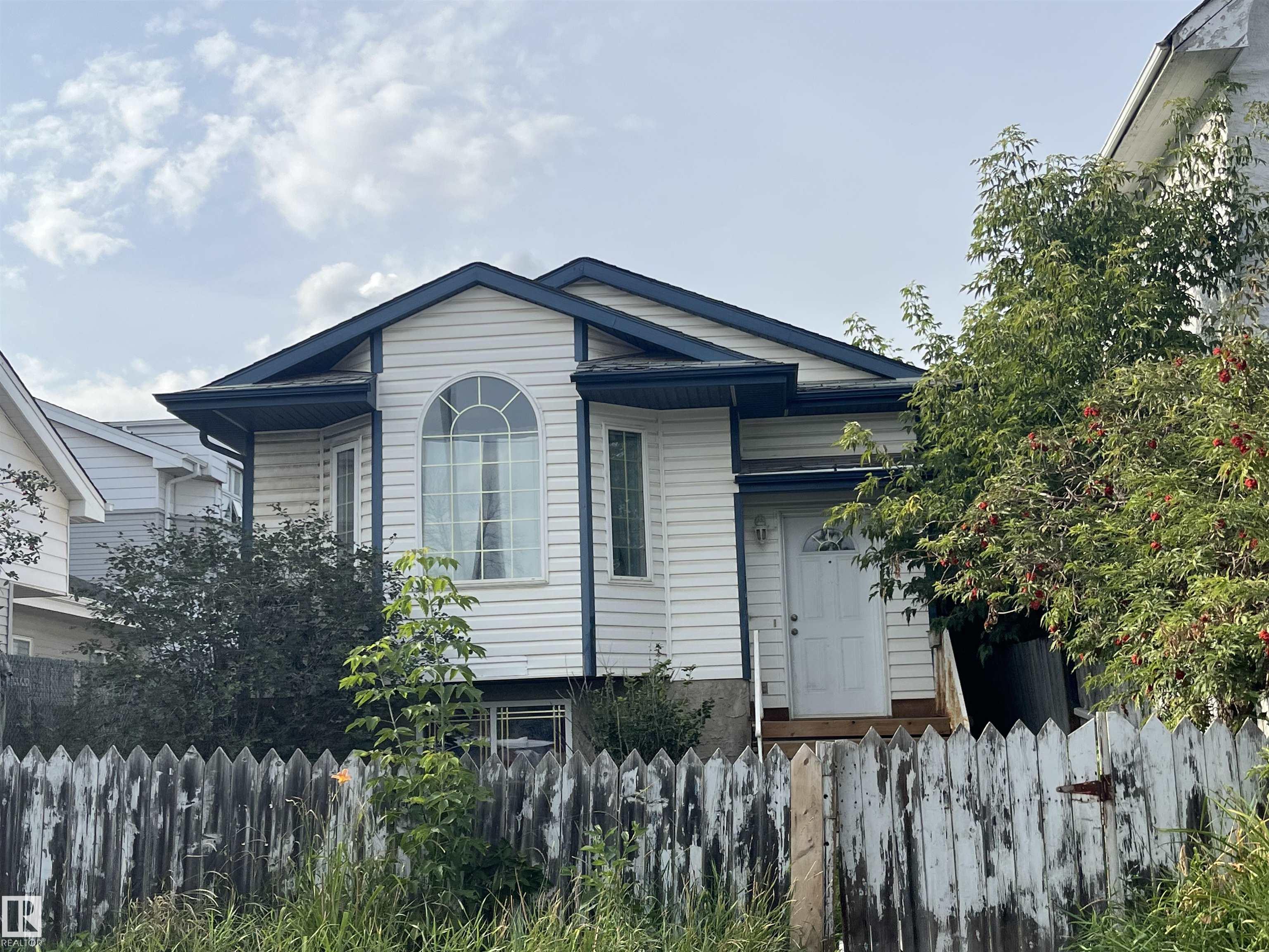 9518 106 Avenue, Edmonton, MLS® # E4454233