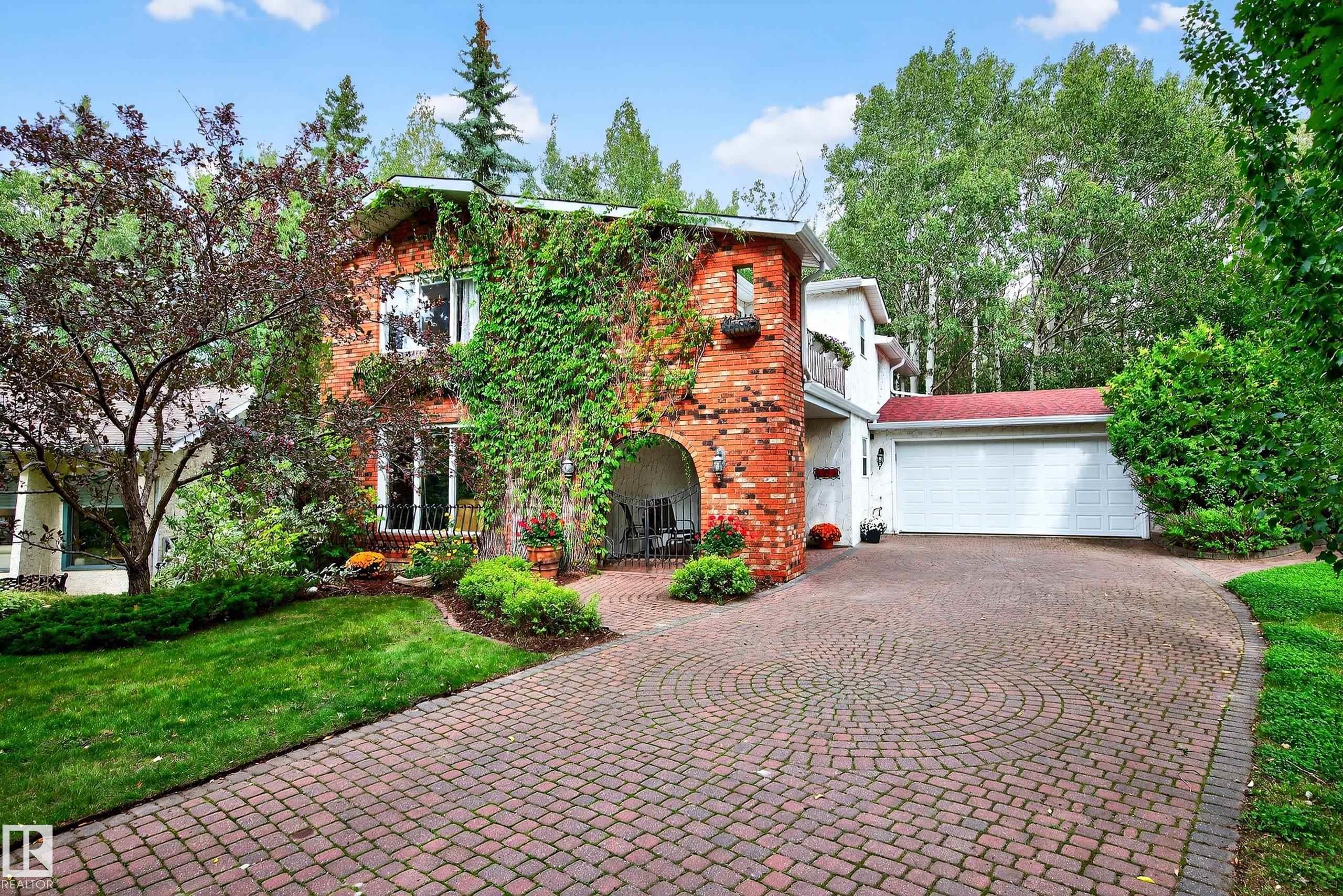 8 Greenwood Place, St. Albert, MLS® # E4454237