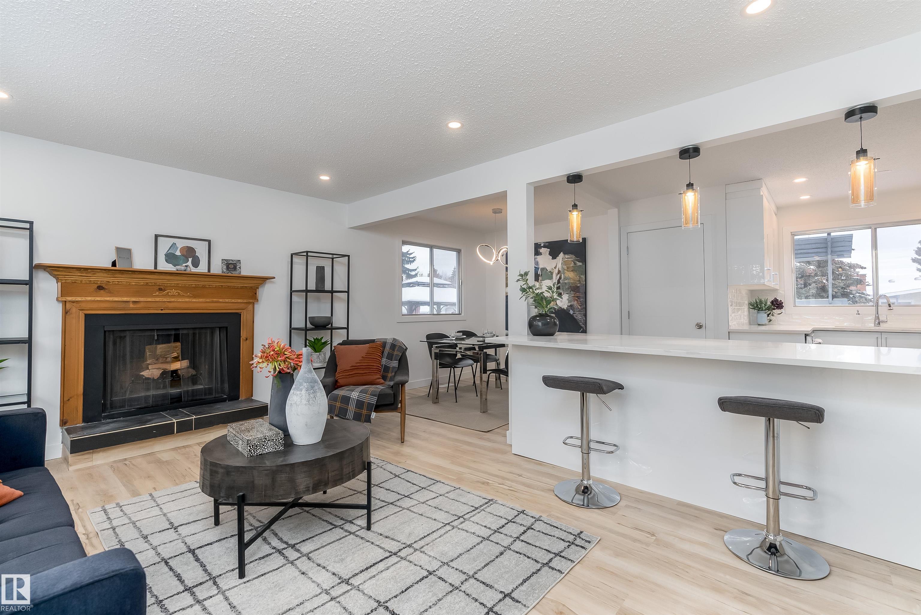 8104 17 Avenue, Edmonton, MLS® # E4454834