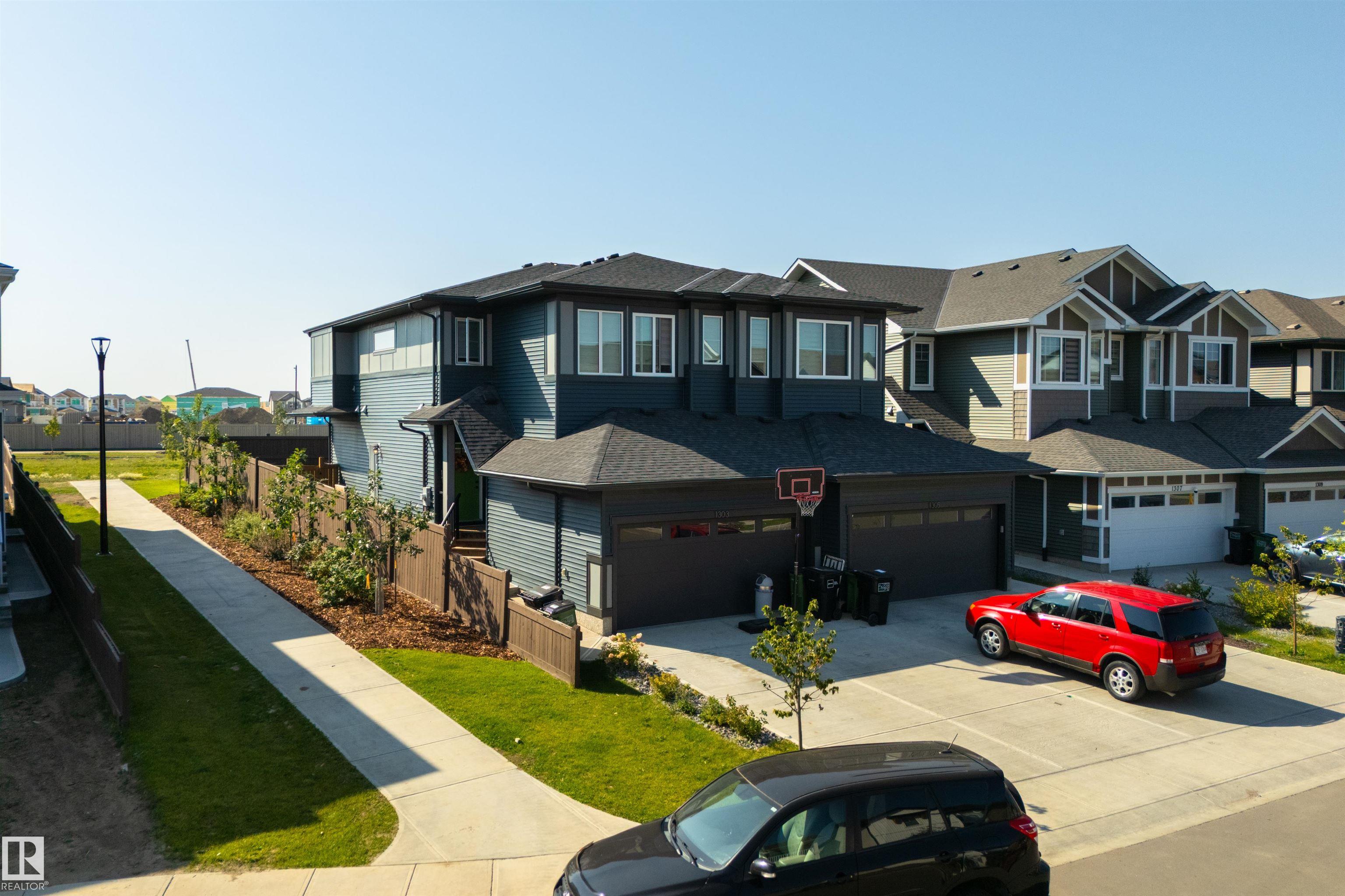 1303 Podersky Wynd, Edmonton, MLS® # E4455378