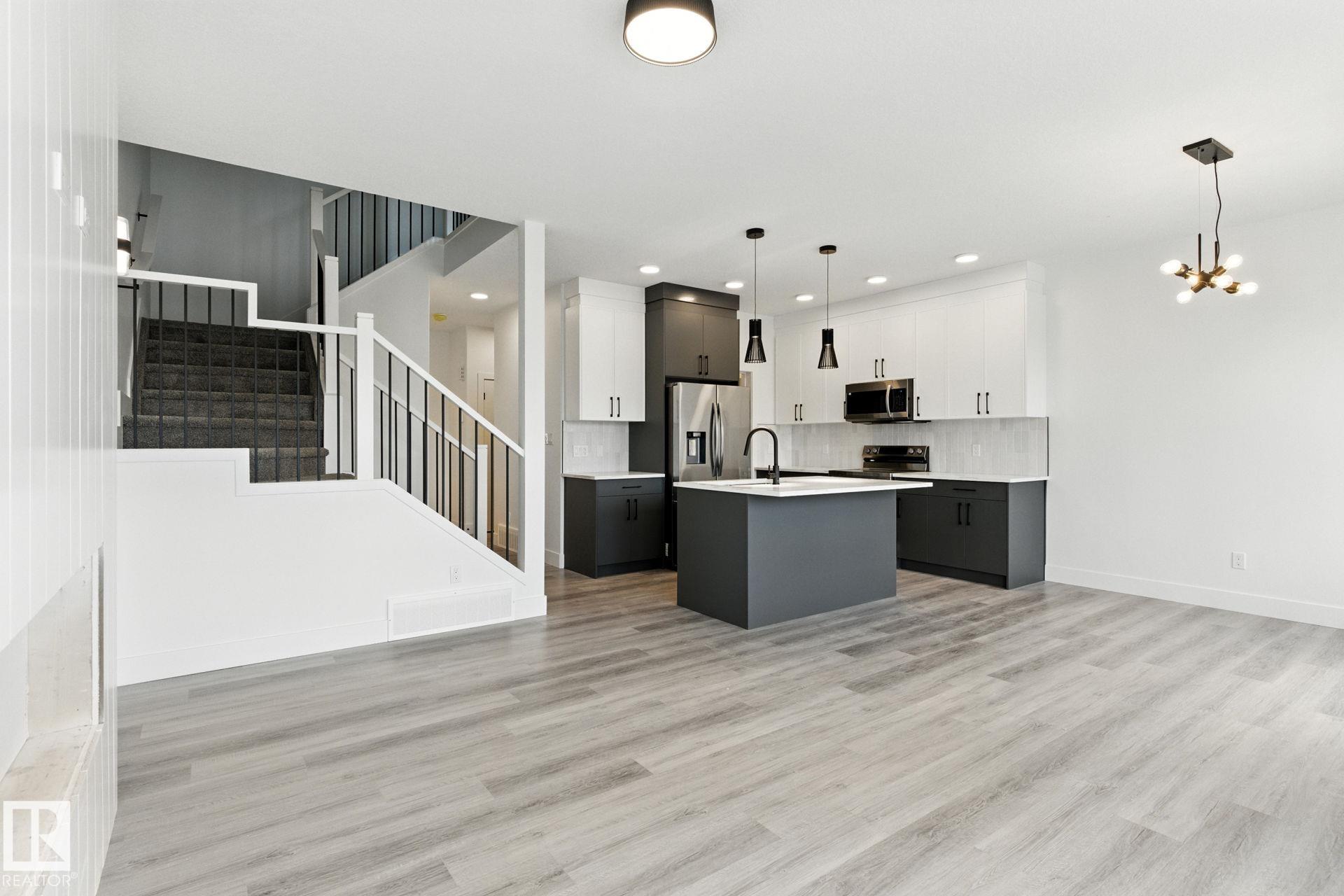 8827 181 Avenue, Edmonton, MLS® # E4455856