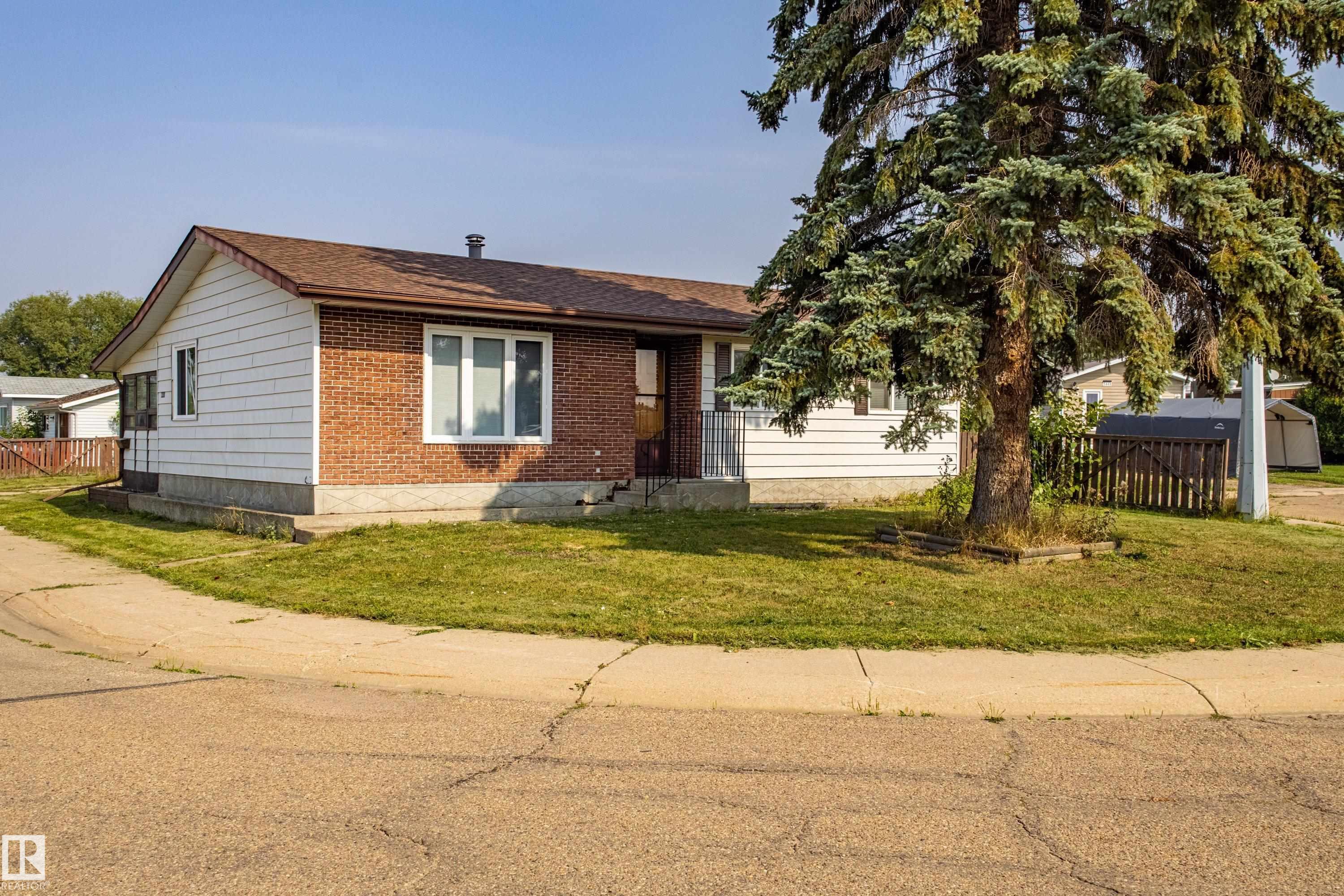 5453 Eastview Crescent, Redwater, MLS® # E4456281