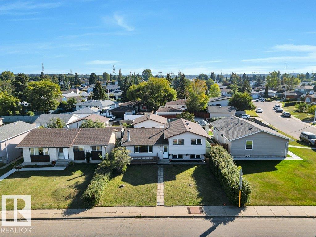 904 Knottwood S, Edmonton, MLS® # E4456460