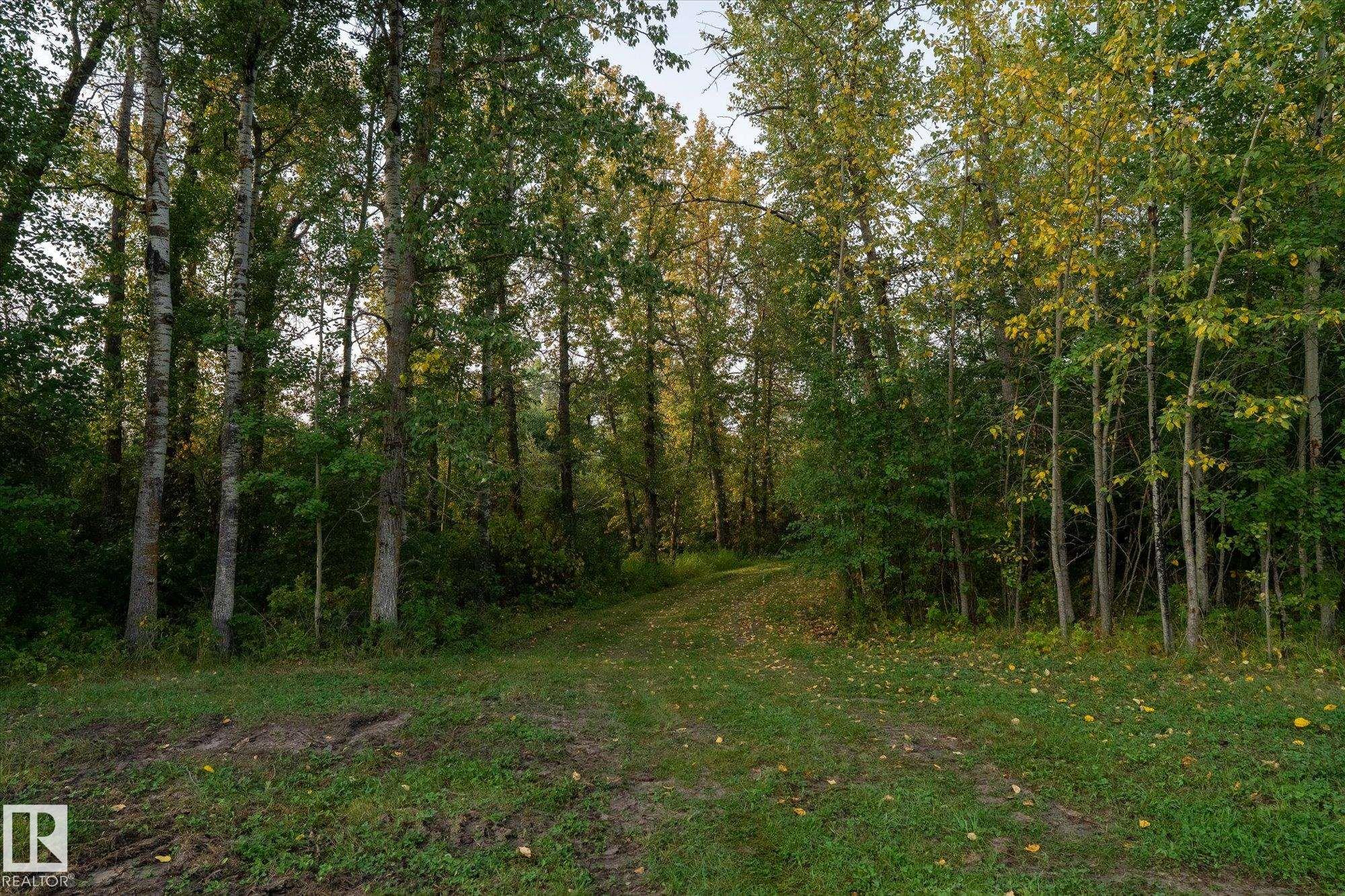  Vacant Lot/Land for Sale, MLS® # E4456560