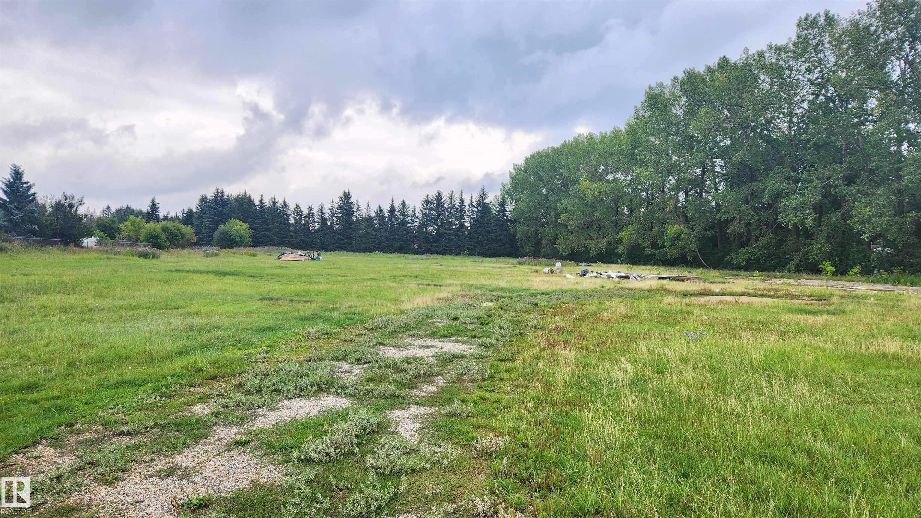  Commercial Land for Sale, MLS® # E4456727