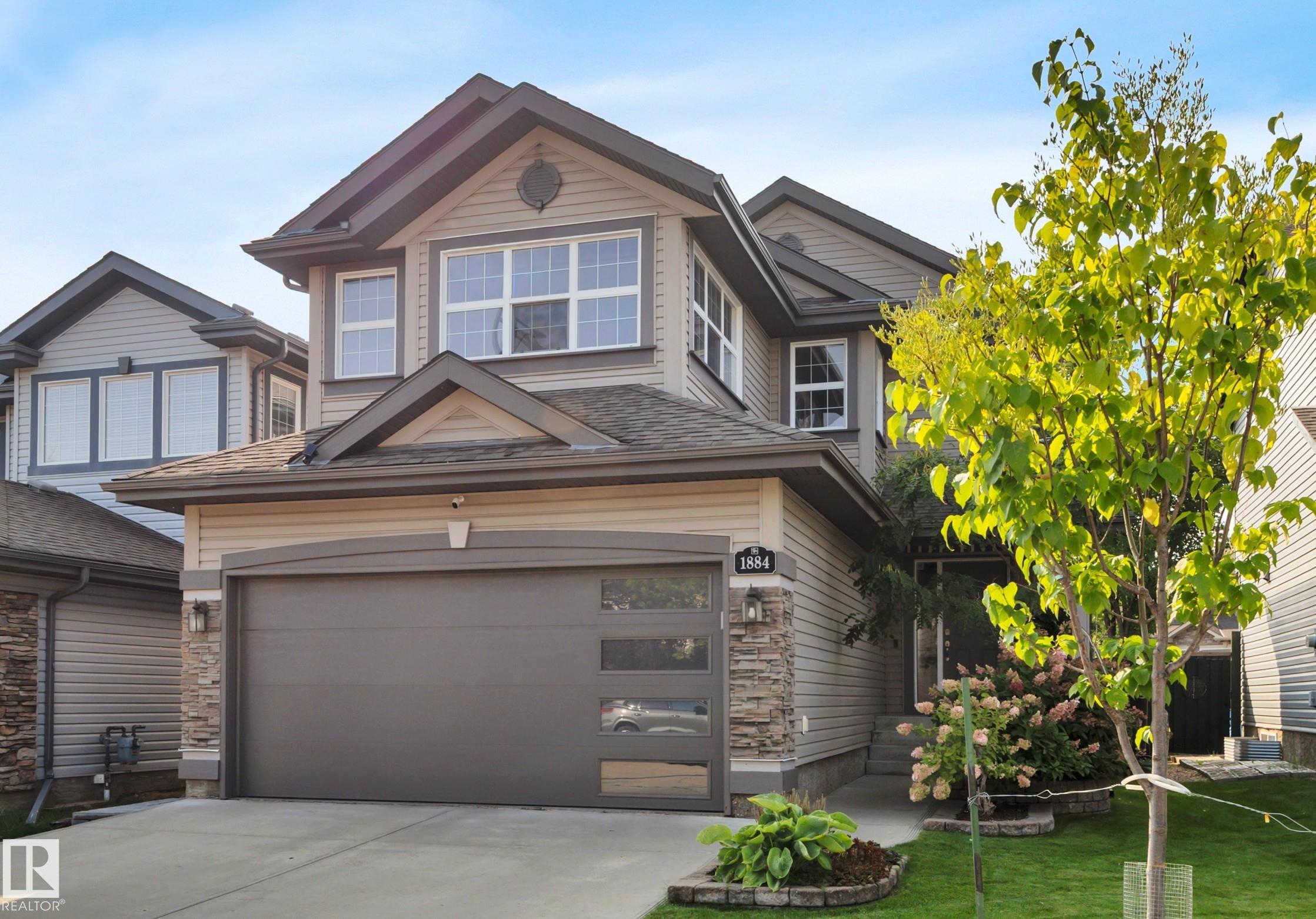 1884 Robertson Crescent, Edmonton, MLS® # E4457209
