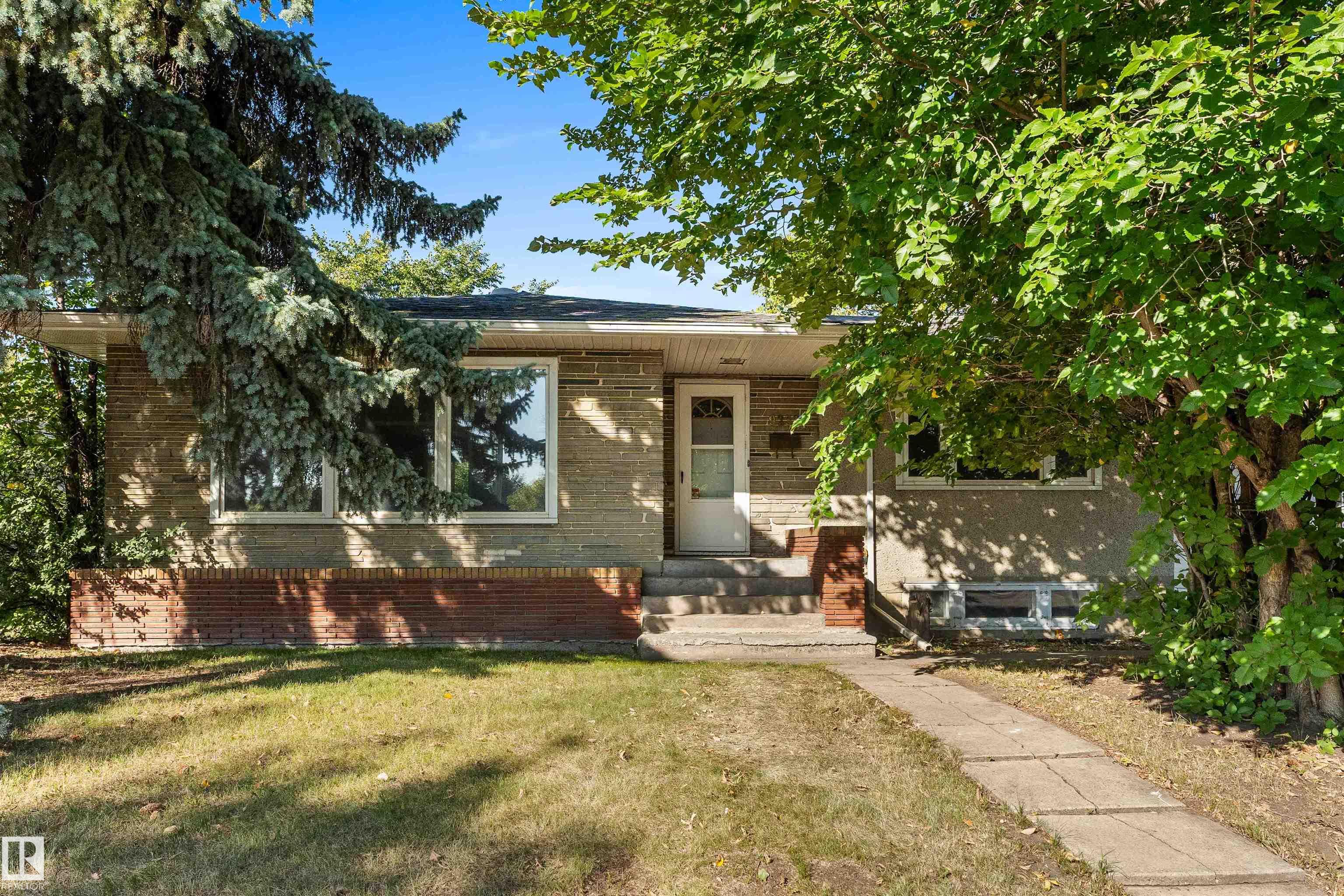 9232 75 Street, Edmonton, MLS® # E4457270