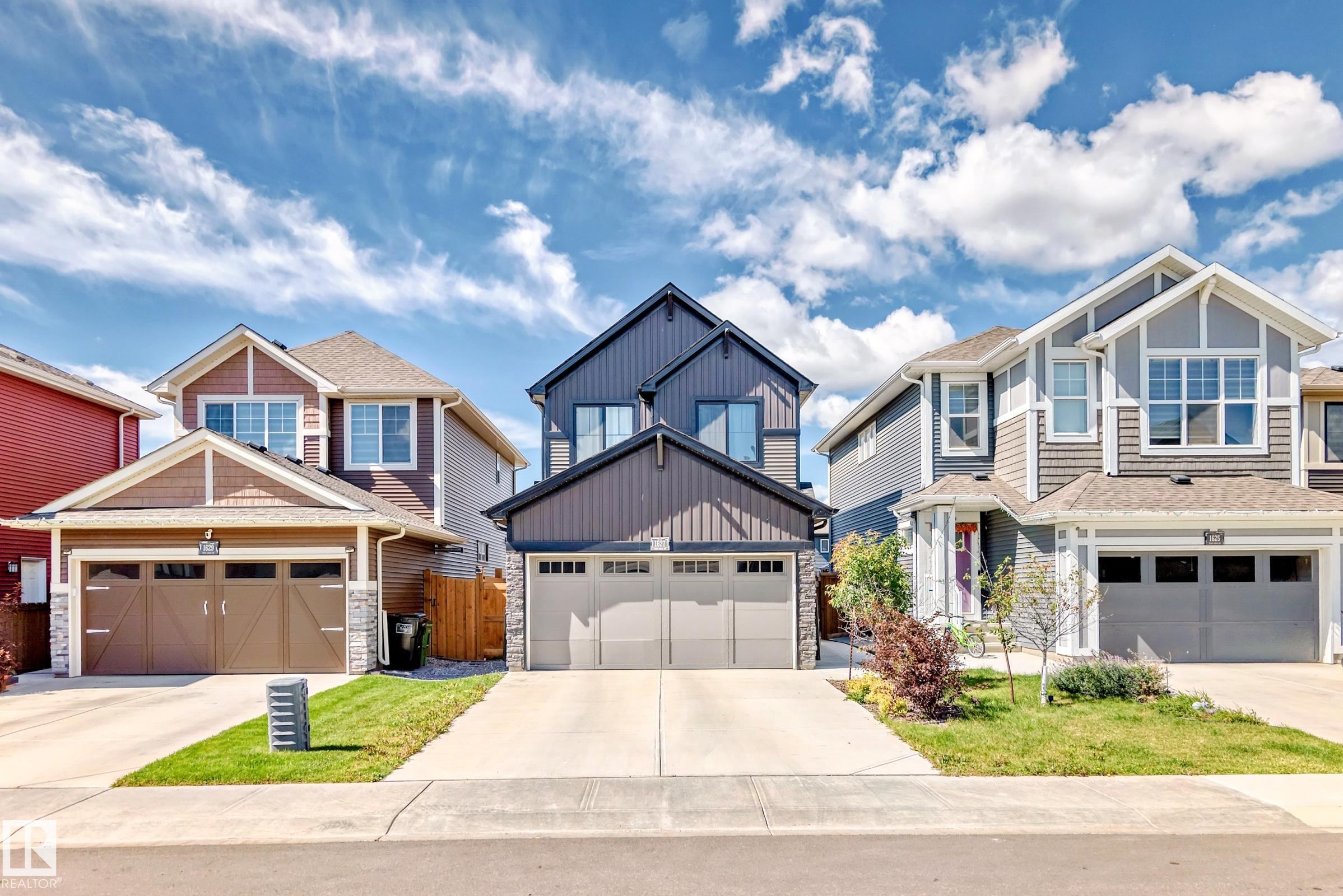 1627 Plum Circle Circle, Edmonton, MLS® # E4457302