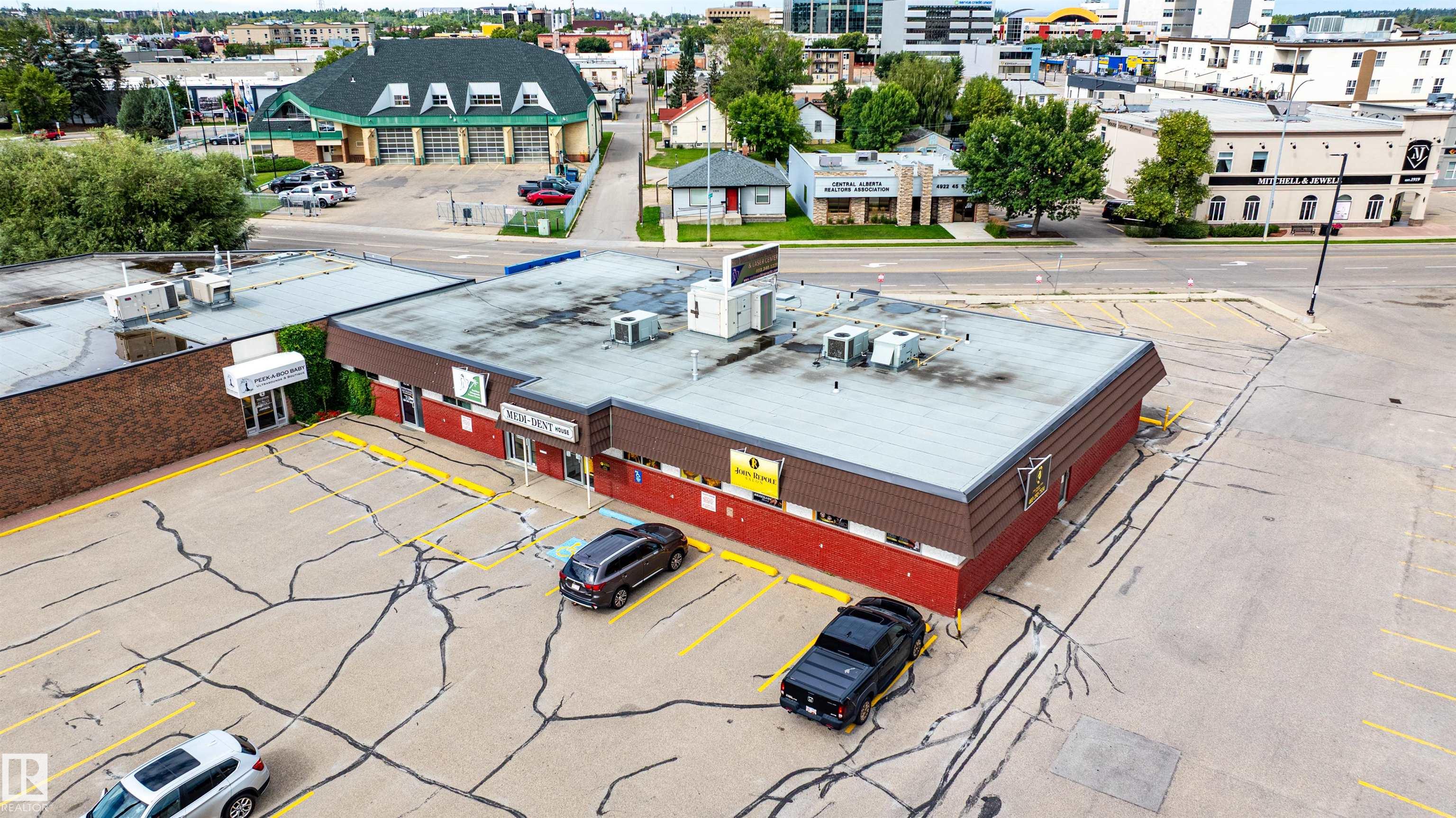 Retail Property for Lease, MLS® # E4457304