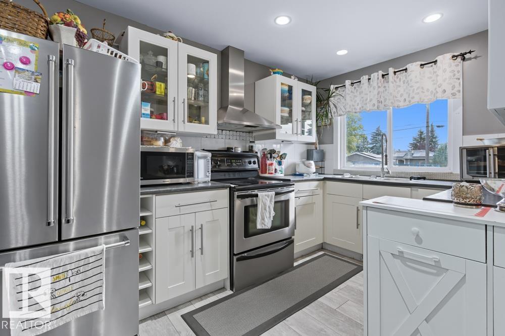 9211 69 Street, Edmonton, MLS® # E4457361