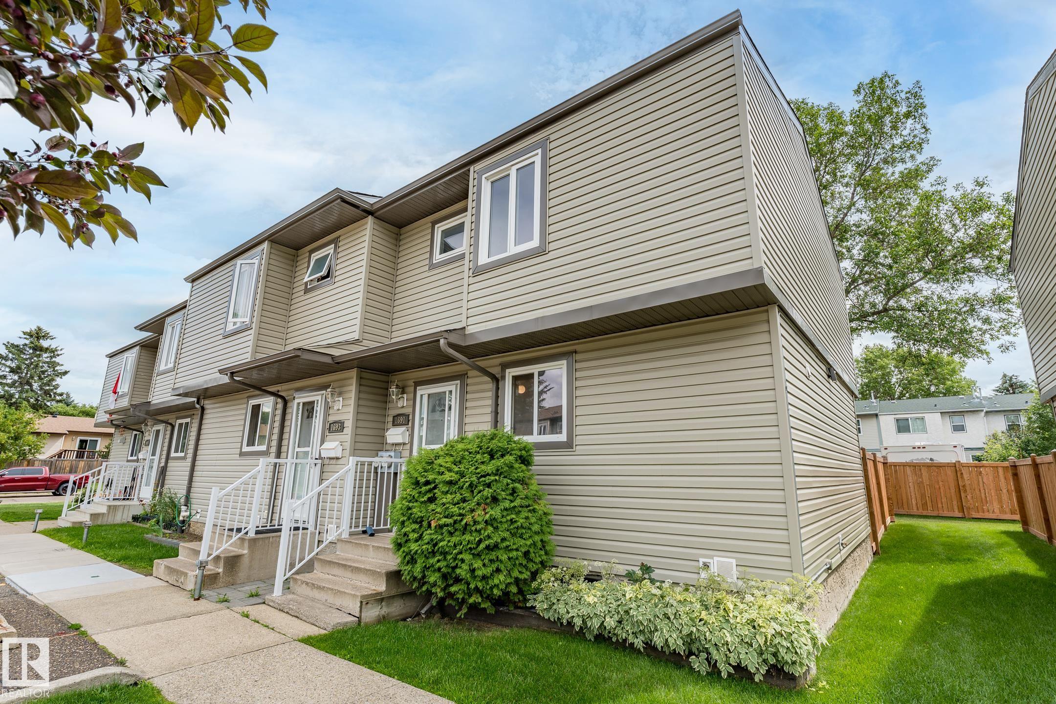 1691 Lakewood Road South Nw, Edmonton, MLS® # E4458016