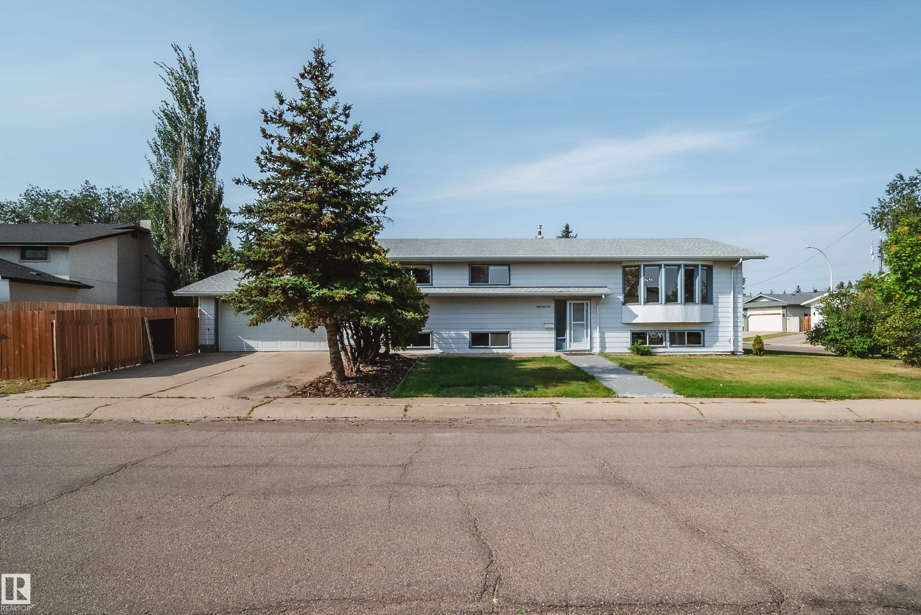 Real Estate Listing MLS E4458050