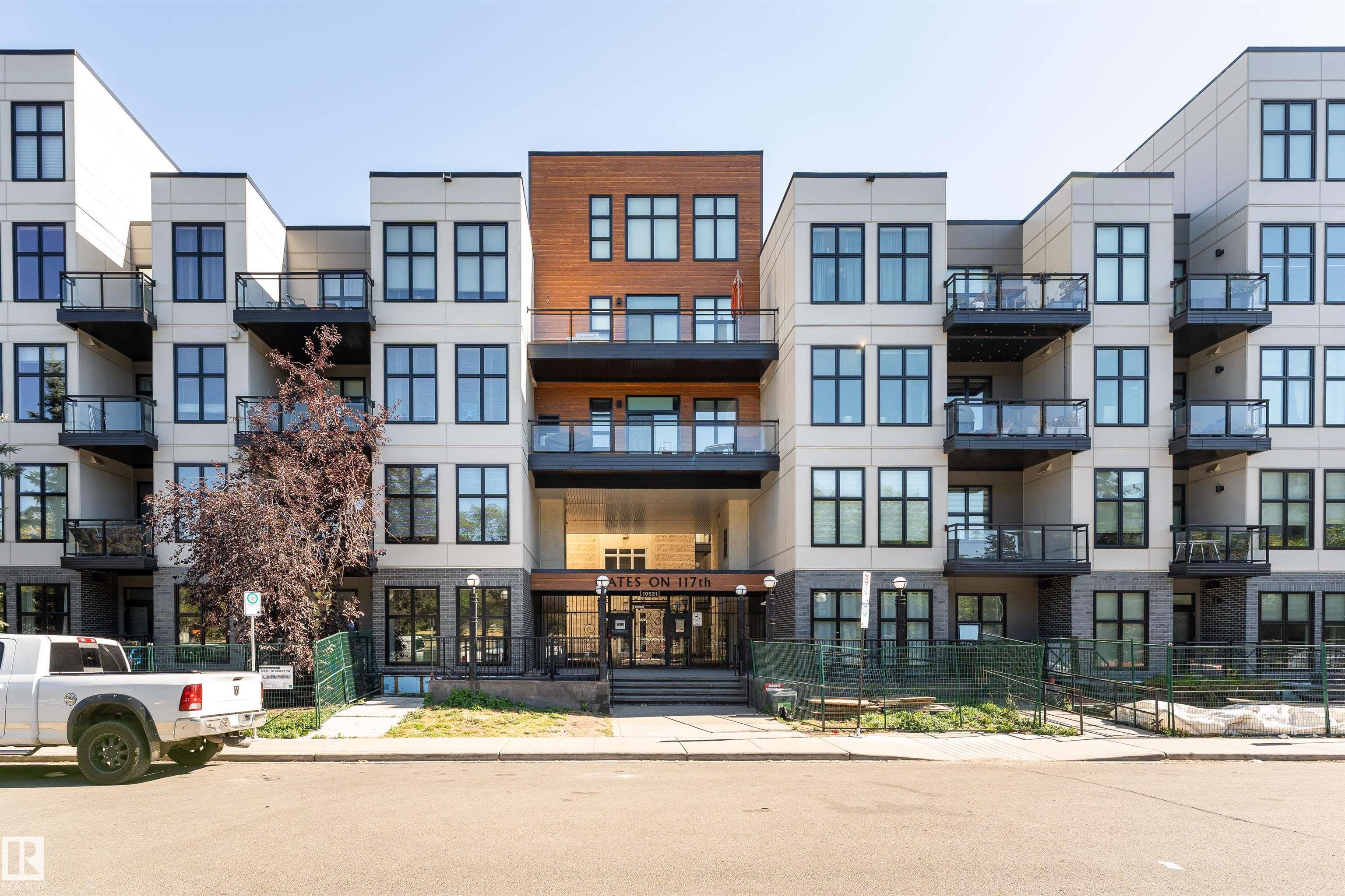 Real Estate Listing MLS E4458399
