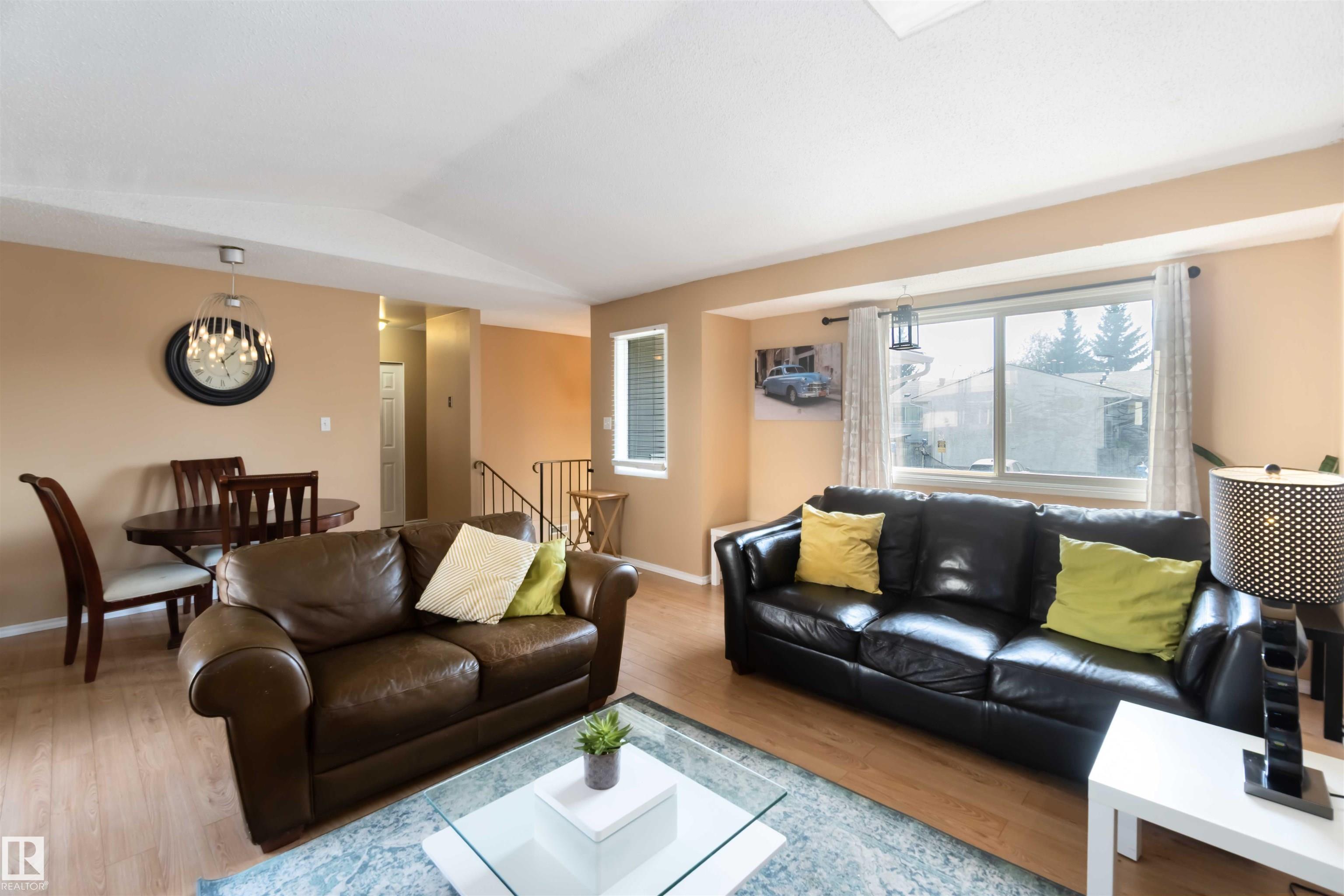 546 Willow Crest, Edmonton, MLS® # E4458630