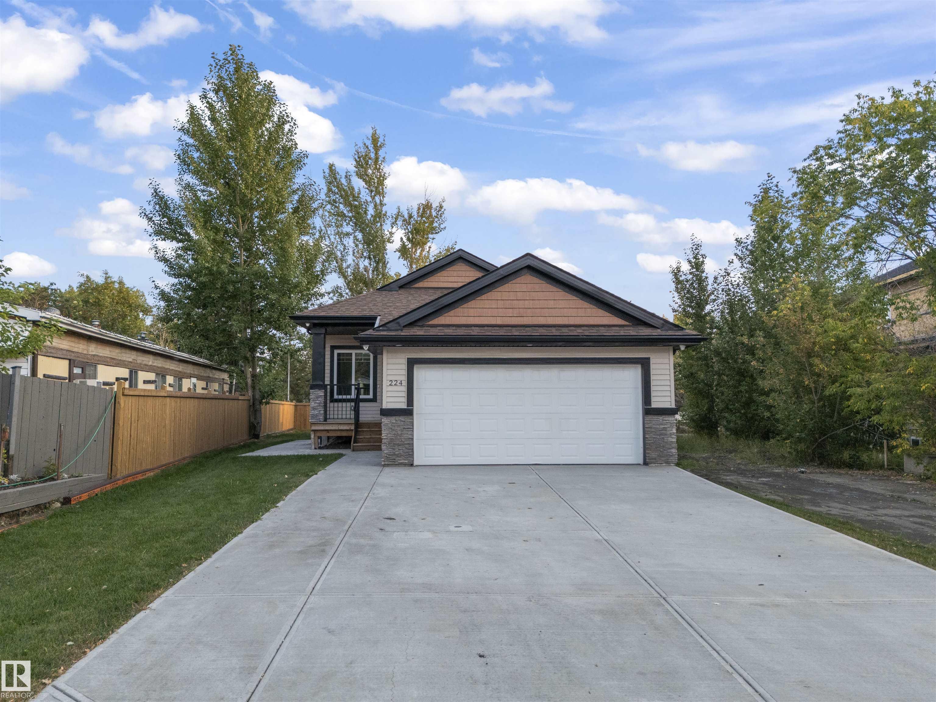 224 Lee Ridge Road, Edmonton, MLS® # E4458793