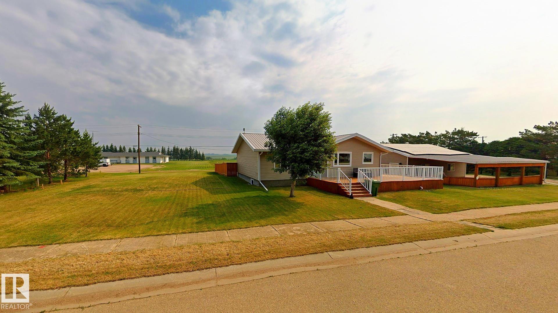 4806 53 Avenue, Willingdon, MLS® # E4458815