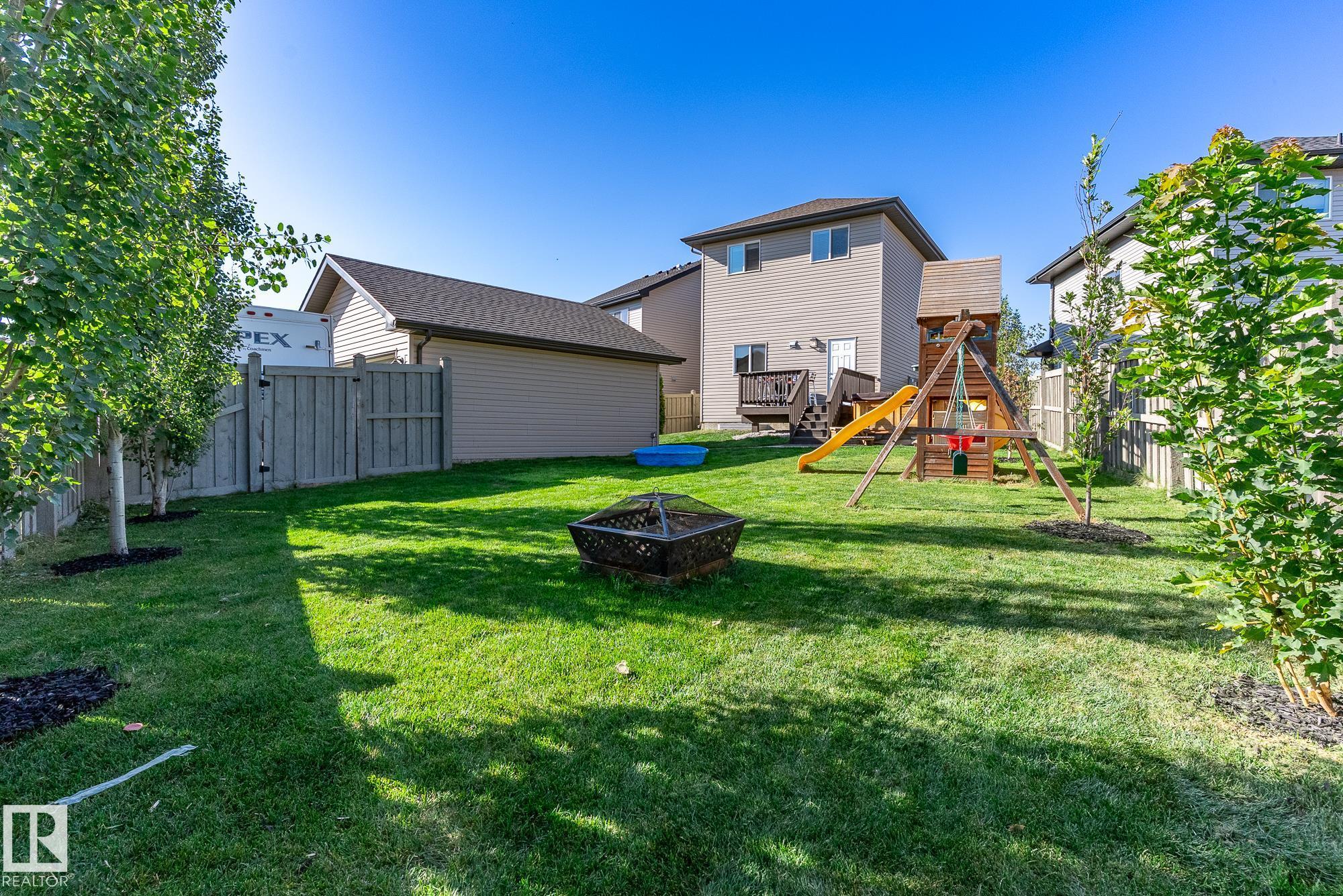 7074 Cardinal Way, Edmonton, MLS® # E4458874