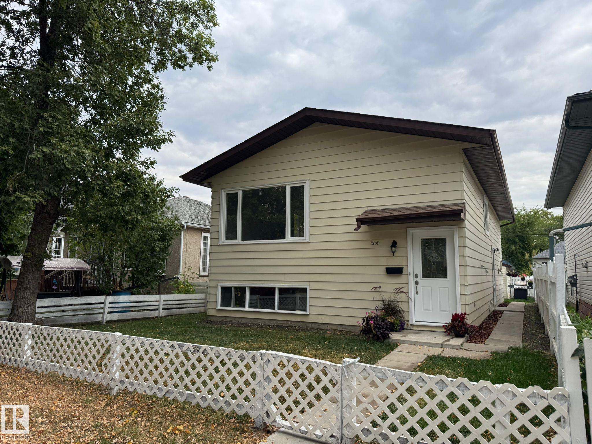 12011 95a Street Nw, Edmonton, MLS® # E4458906