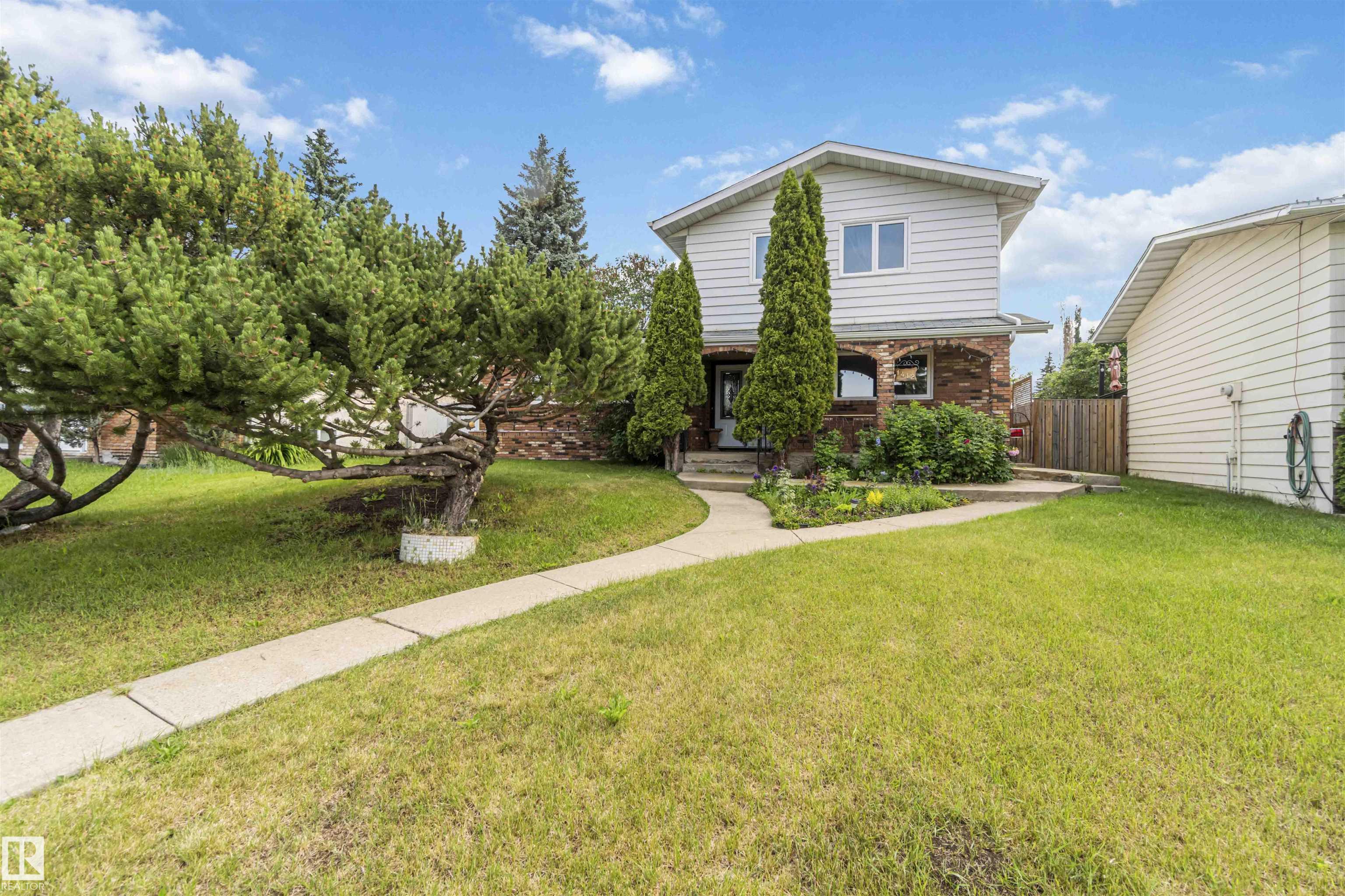1412 Knottwood Road E, Edmonton, MLS® # E4458988