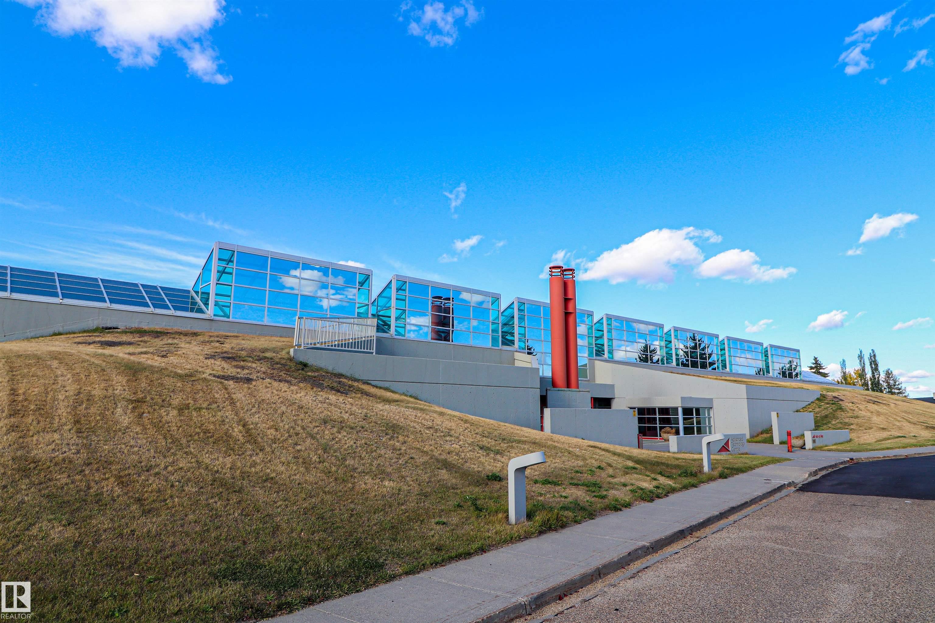  Commercial Property for Sale, MLS® # E4459362