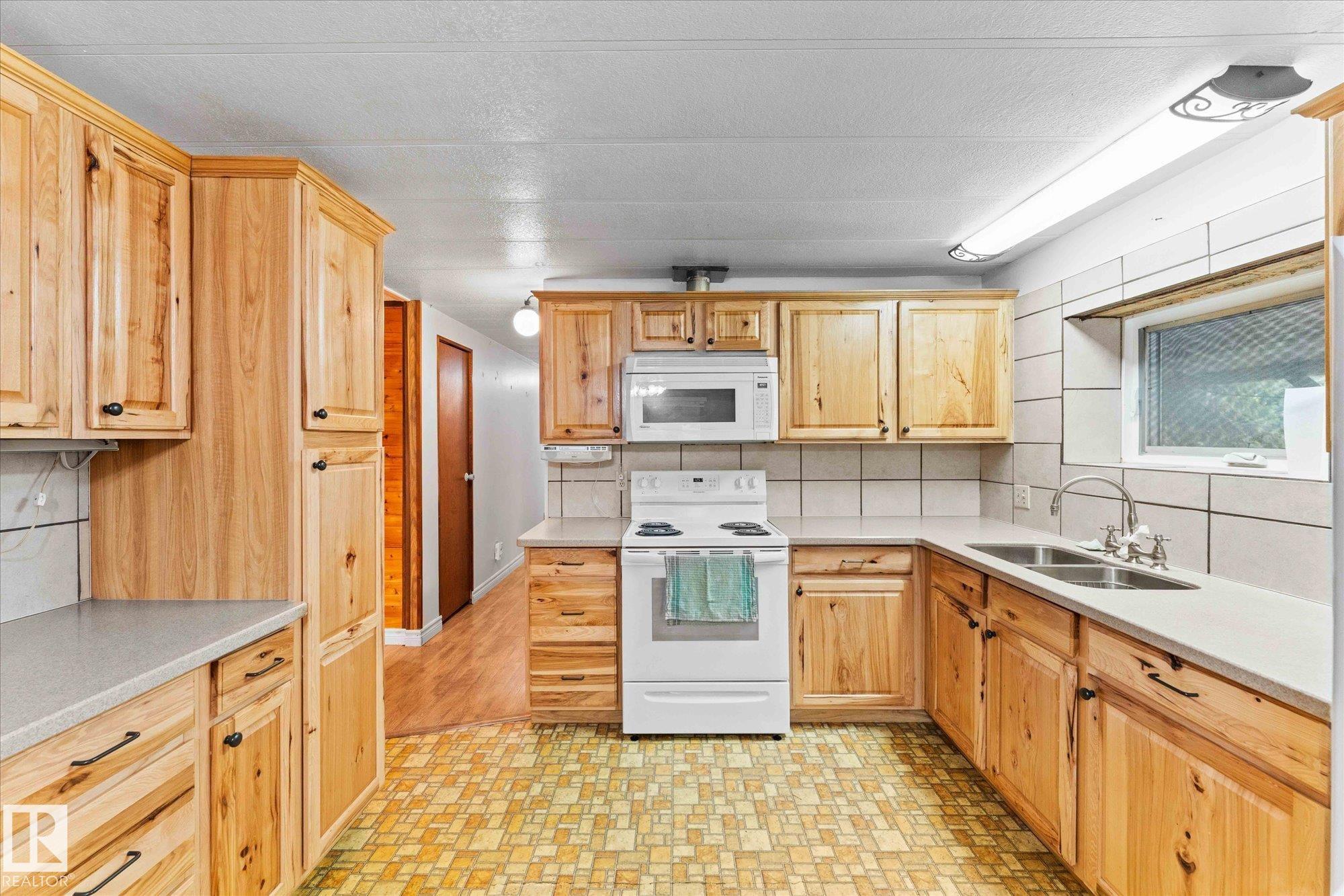 412 & 411 53303 Rge Road 31, Rural Parkland County, MLS® # E4459642