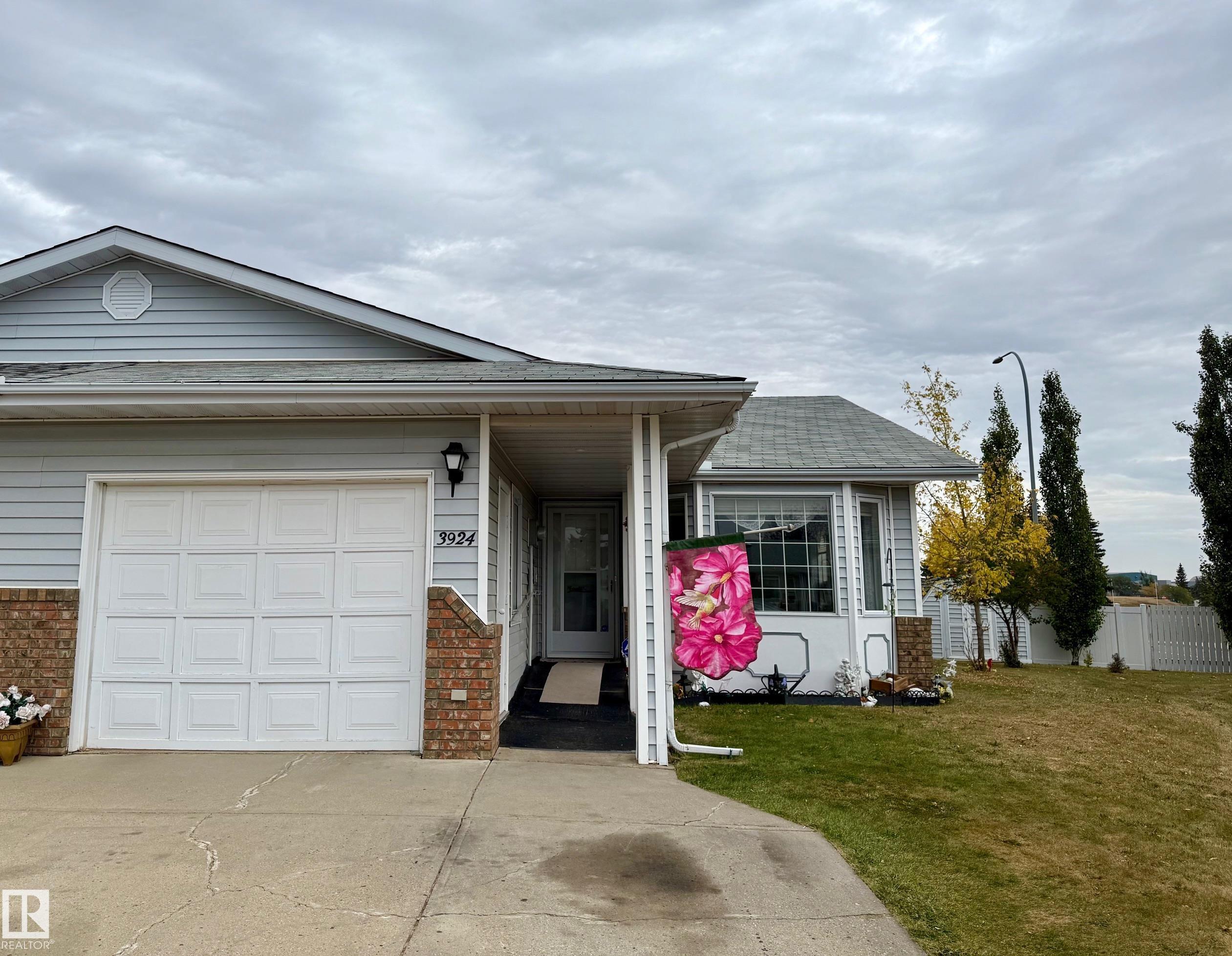 3924 56a Street Close, Camrose, MLS® # E4460196