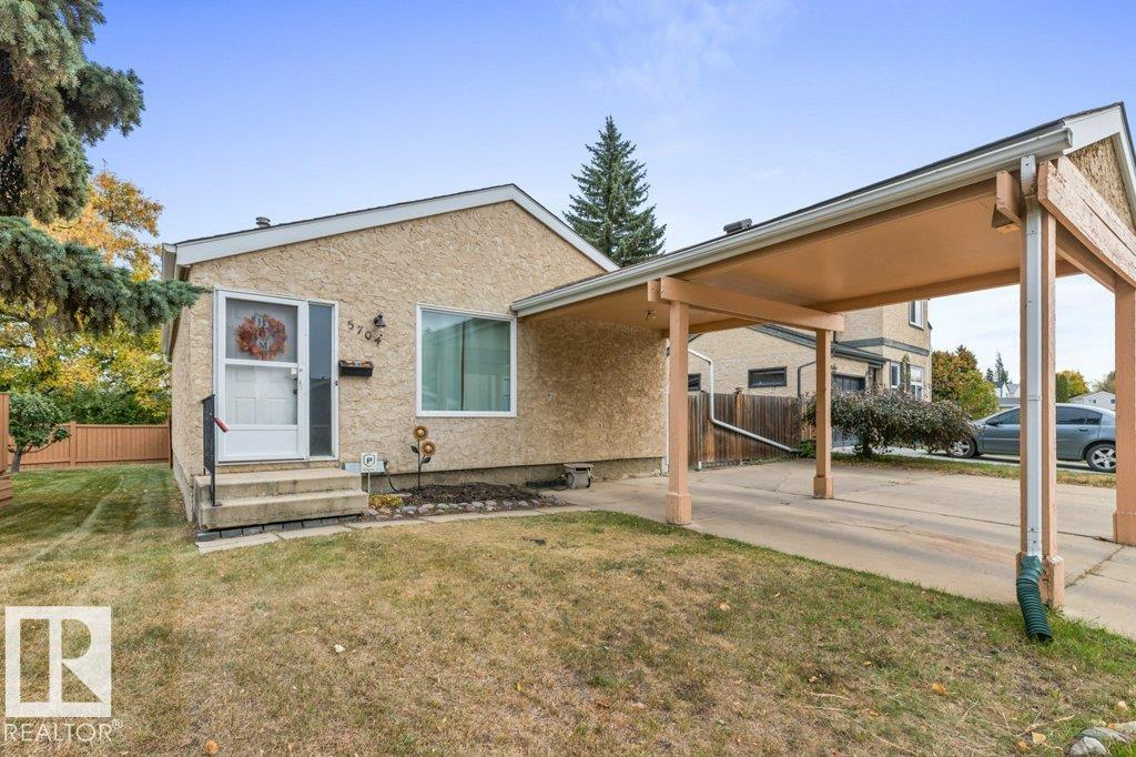 5704 93a Avenue, Edmonton, MLS® # E4460207