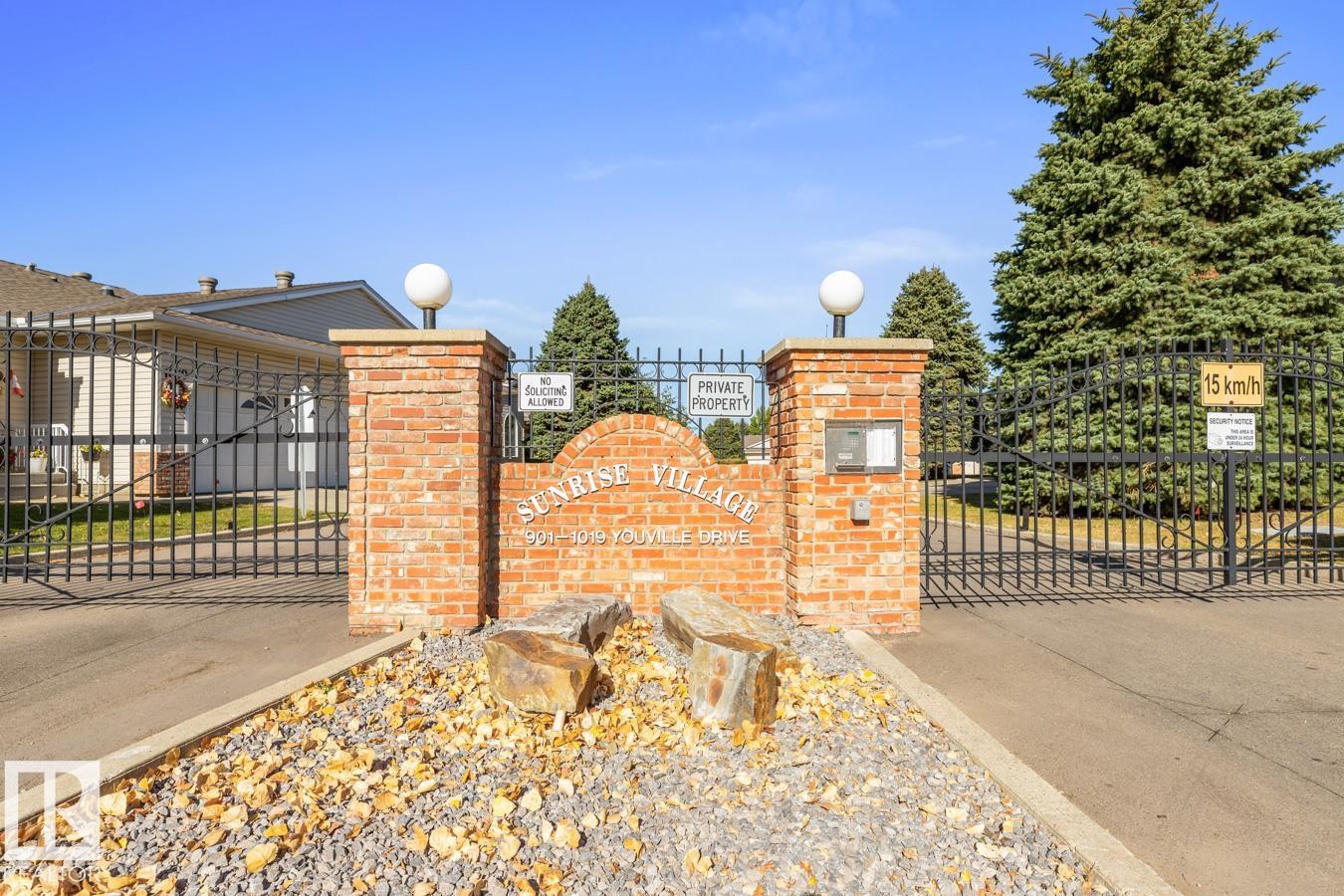 935 Youville Drive W, Edmonton, MLS® # E4460287