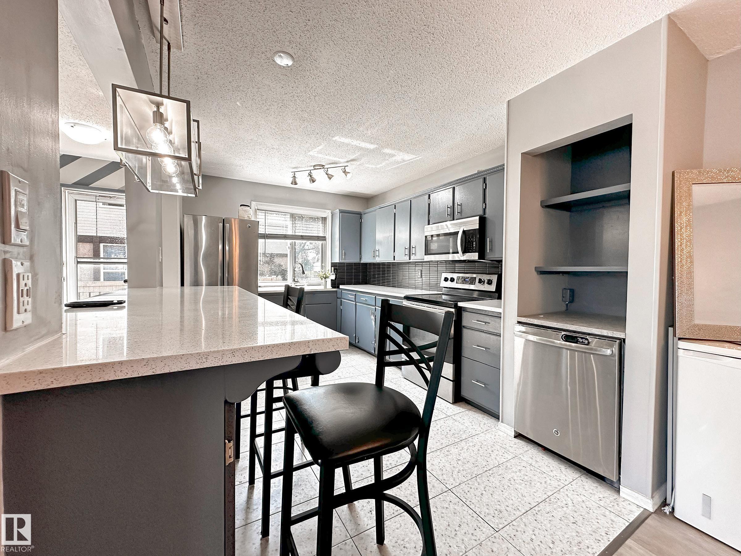 858 Erin Place, Edmonton, MLS® # E4460356