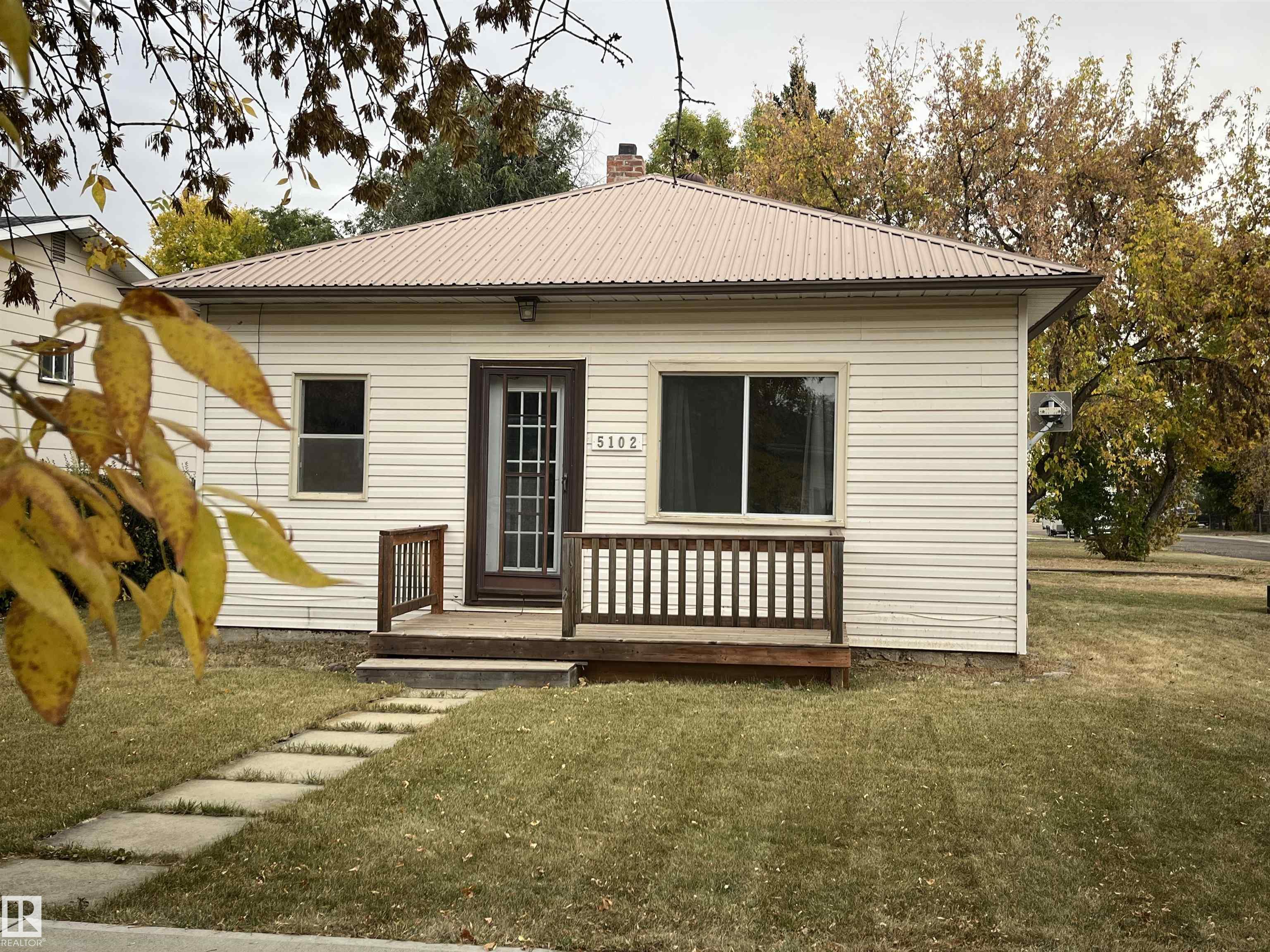 5102 53 Street, Daysland, MLS® # E4460812
