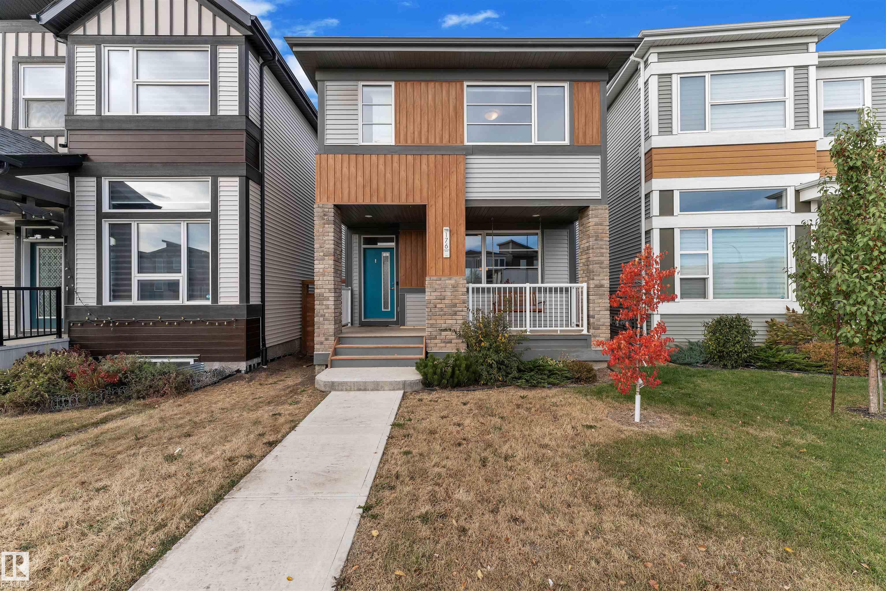 176 Charlesworth Drive, Edmonton, MLS® # E4460915