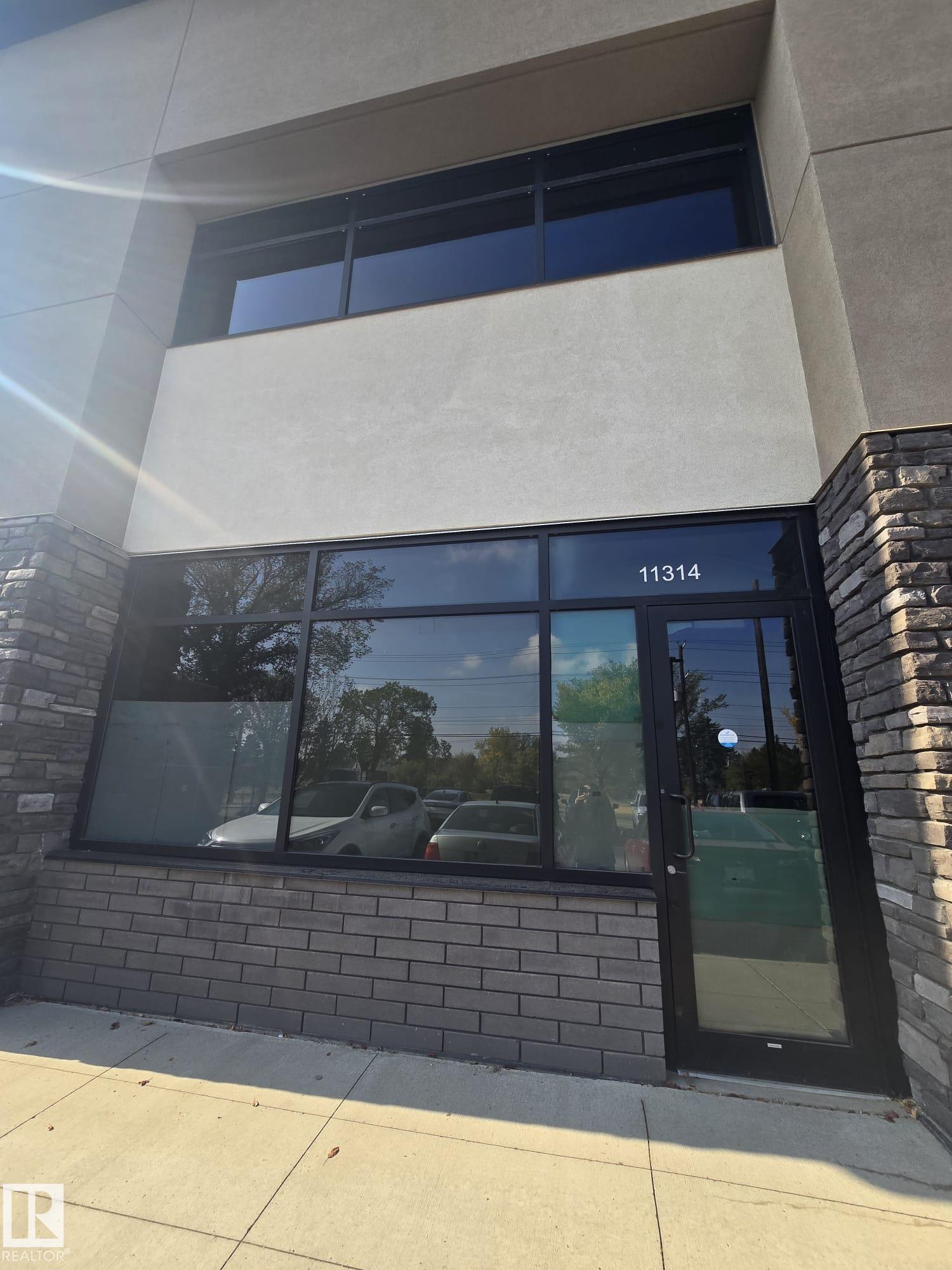  Commercial Property for Lease, MLS® # E4461195