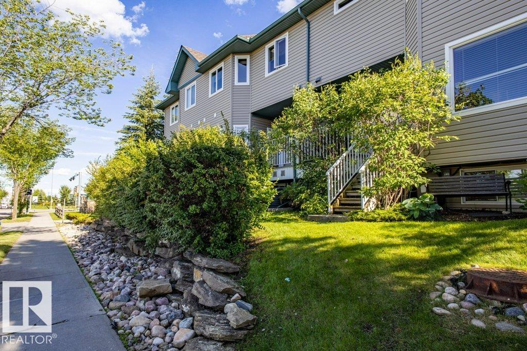 Real Estate Listing MLS E4462408