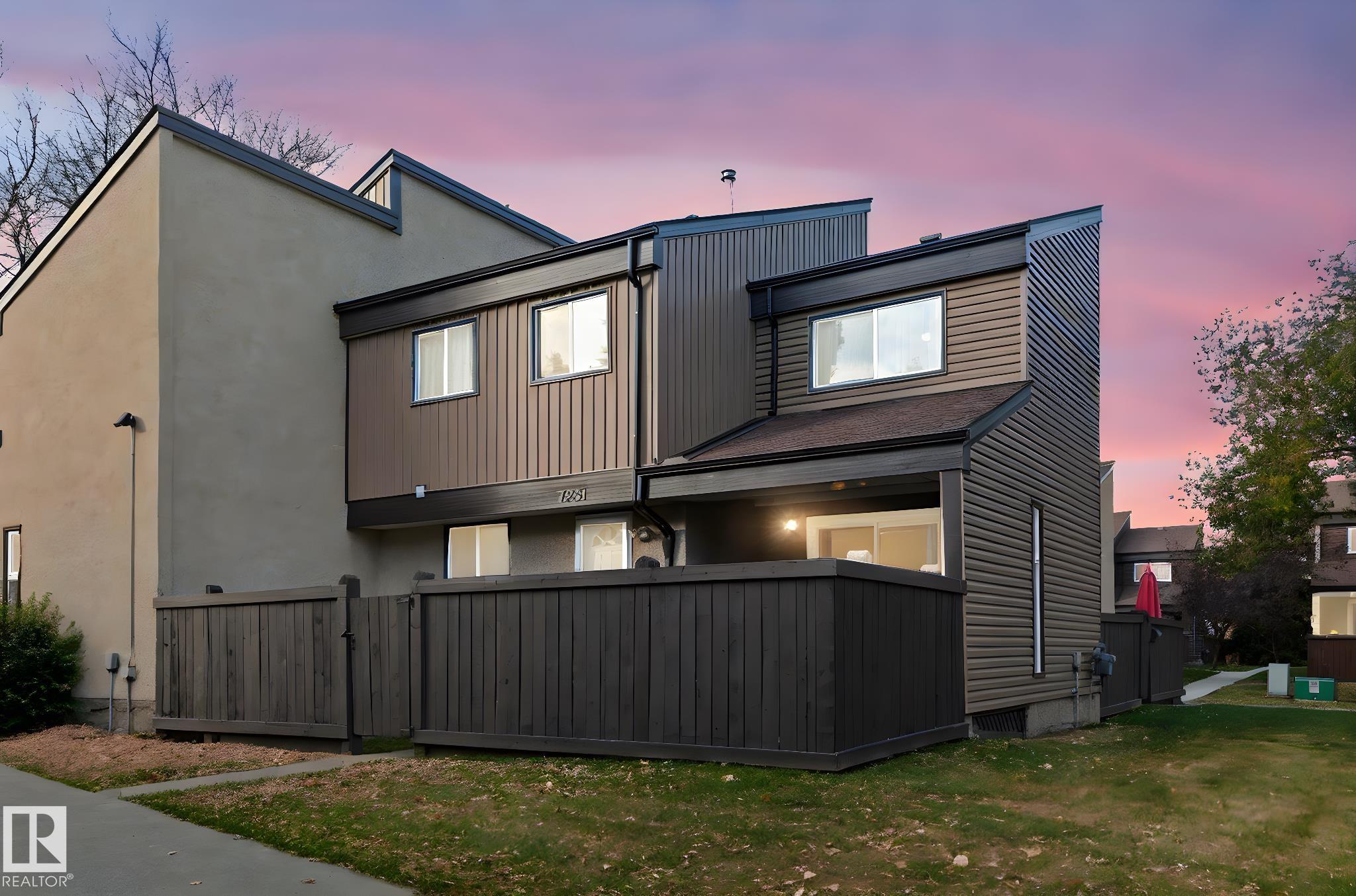 Real Estate Listing MLS E4462596