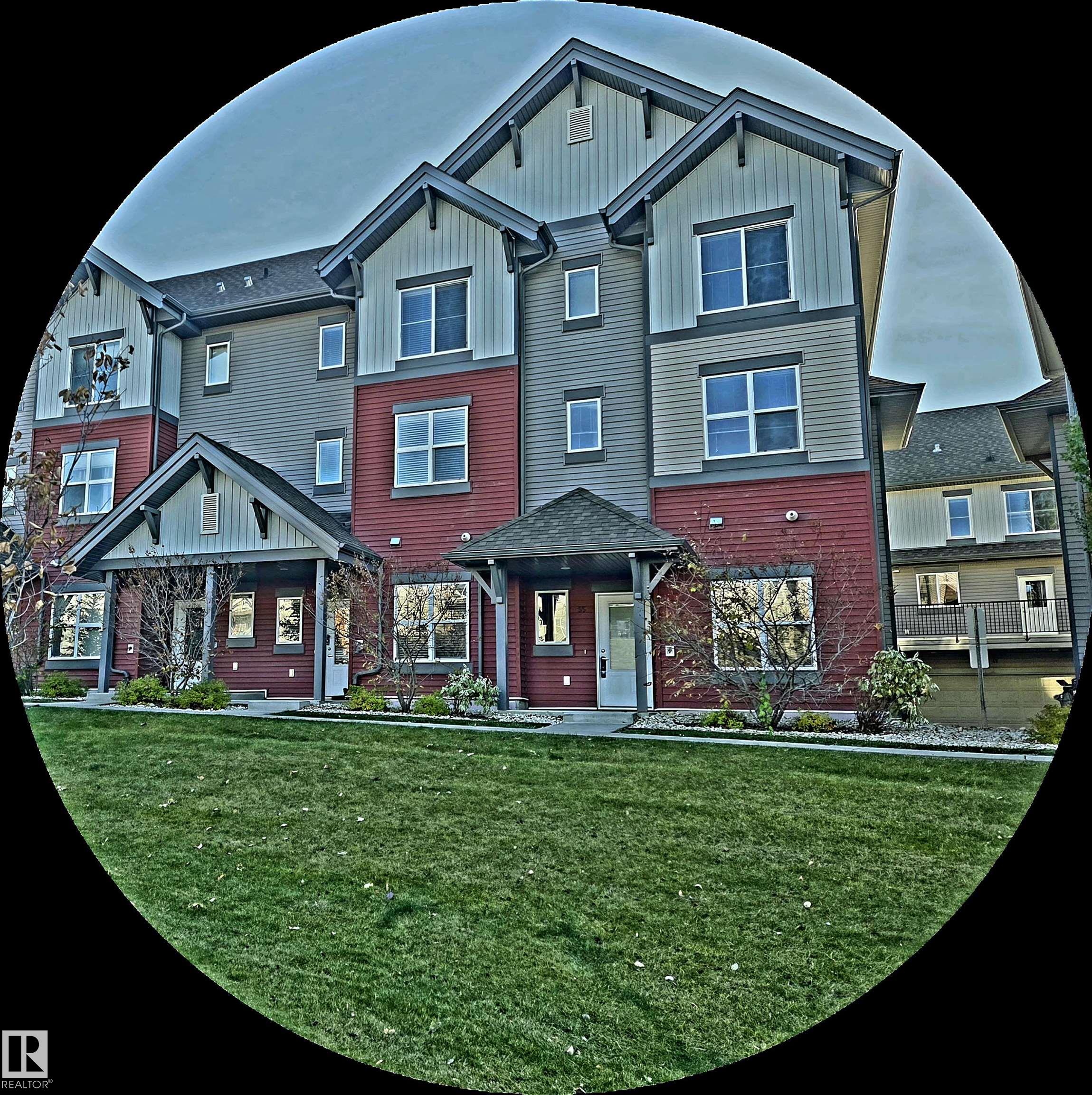 Real Estate Listing MLS E4463040