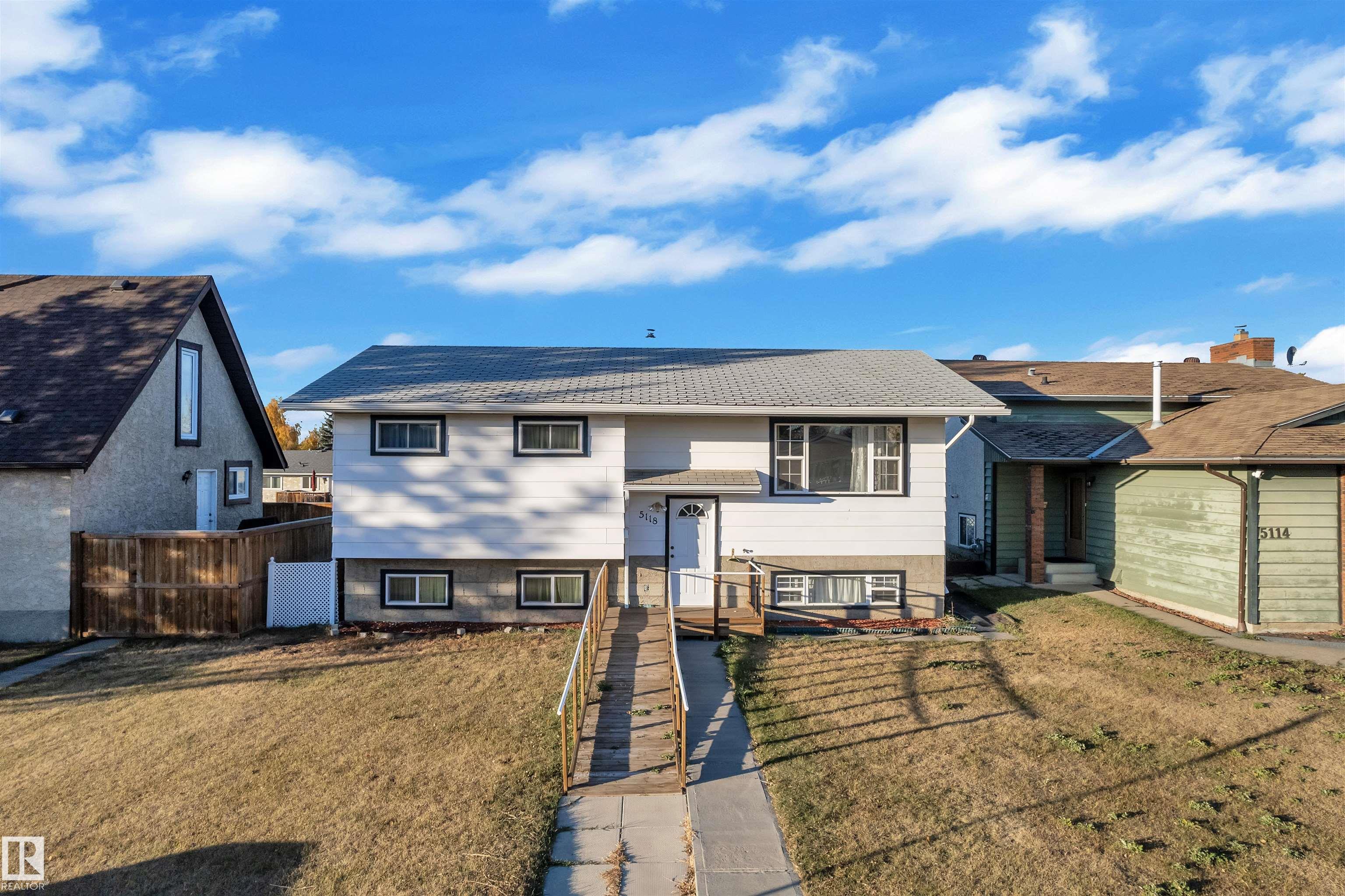 Real Estate Listing MLS E4463054