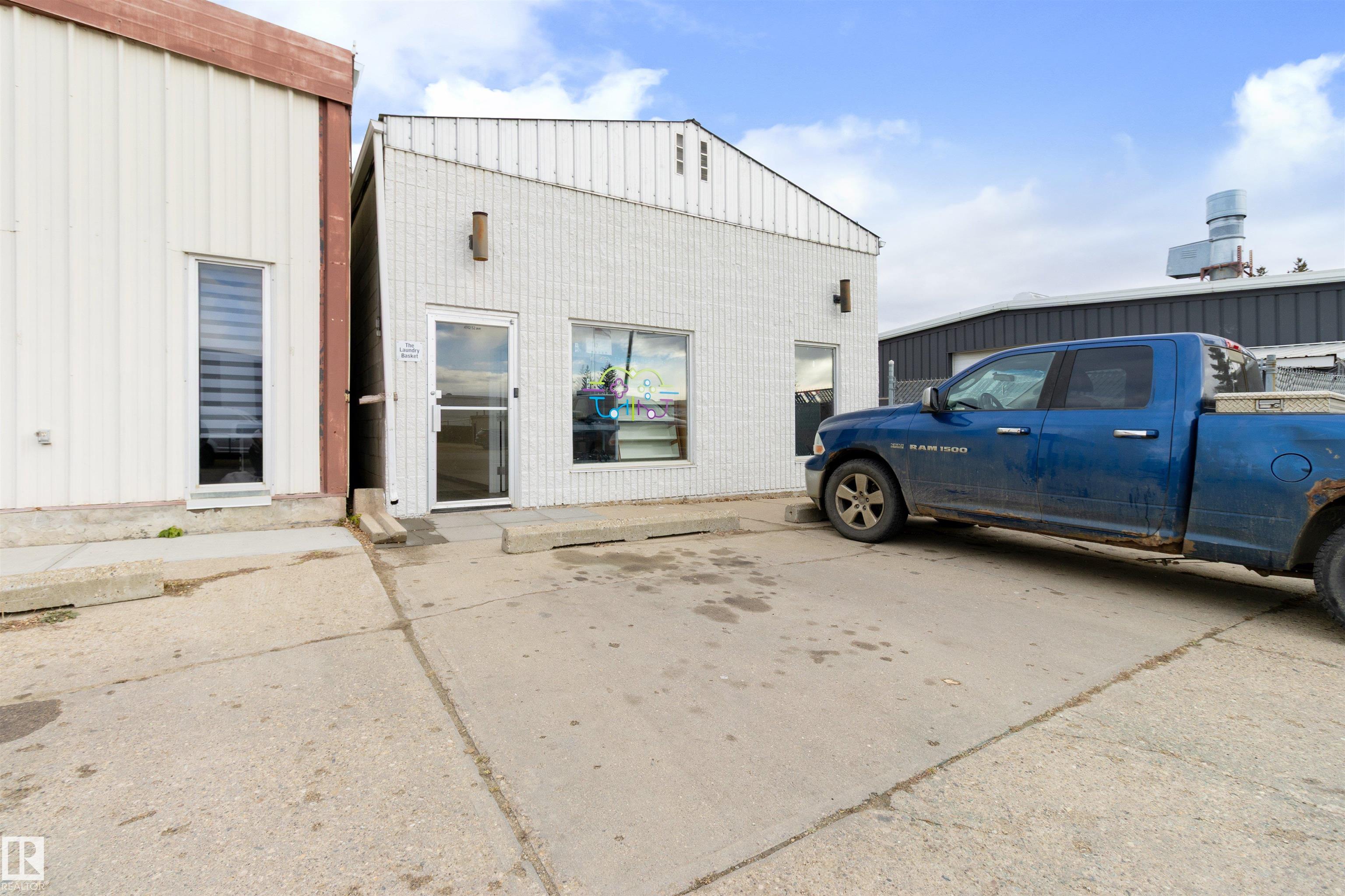  Business with Property for Sale, MLS® # E4463075