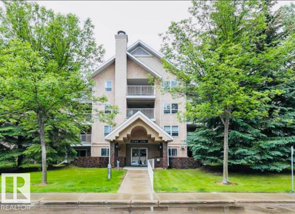 Real Estate Listing MLS E4464032