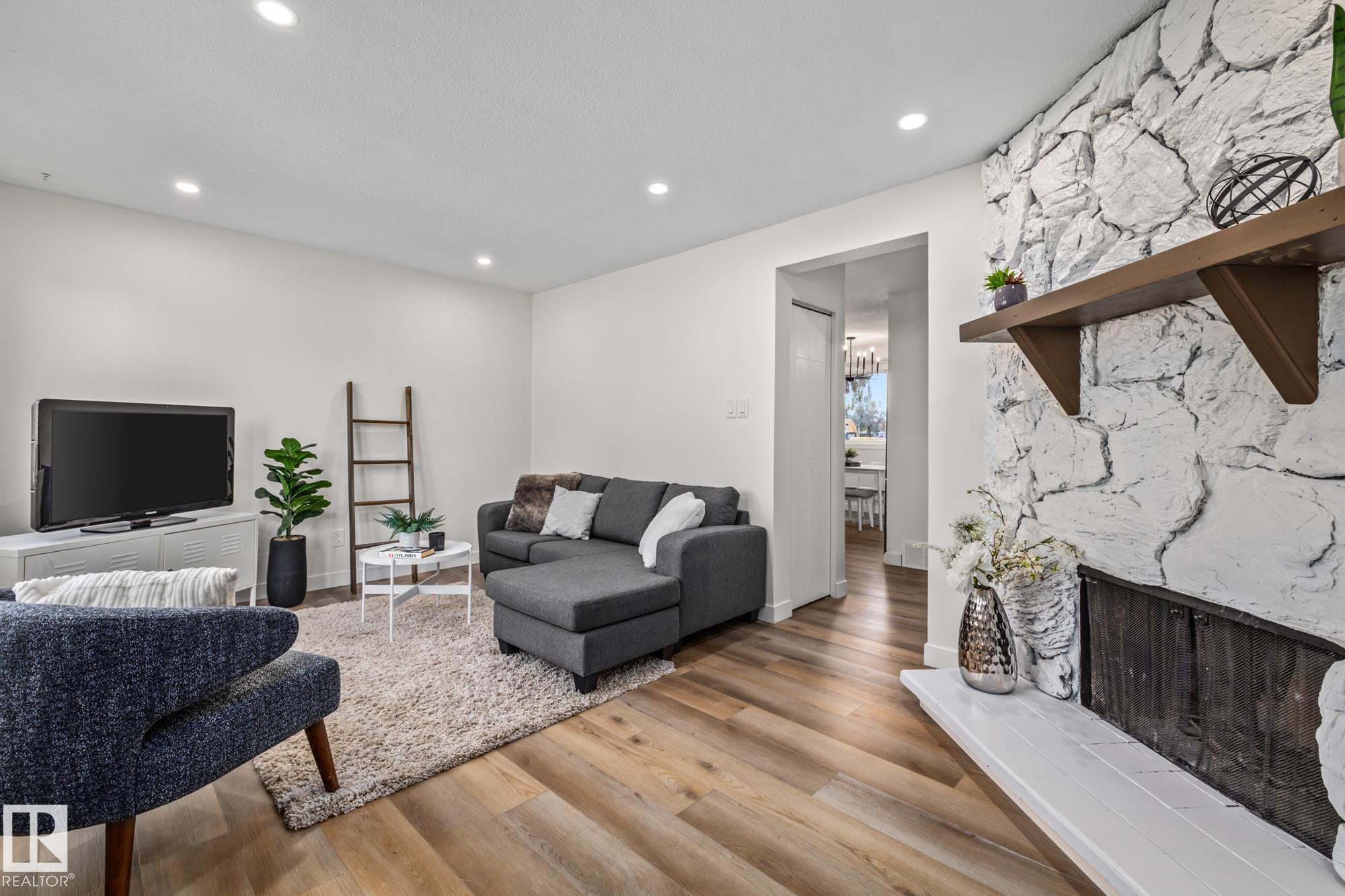 1159 Hooke Road, Edmonton, MLS® # E4464087