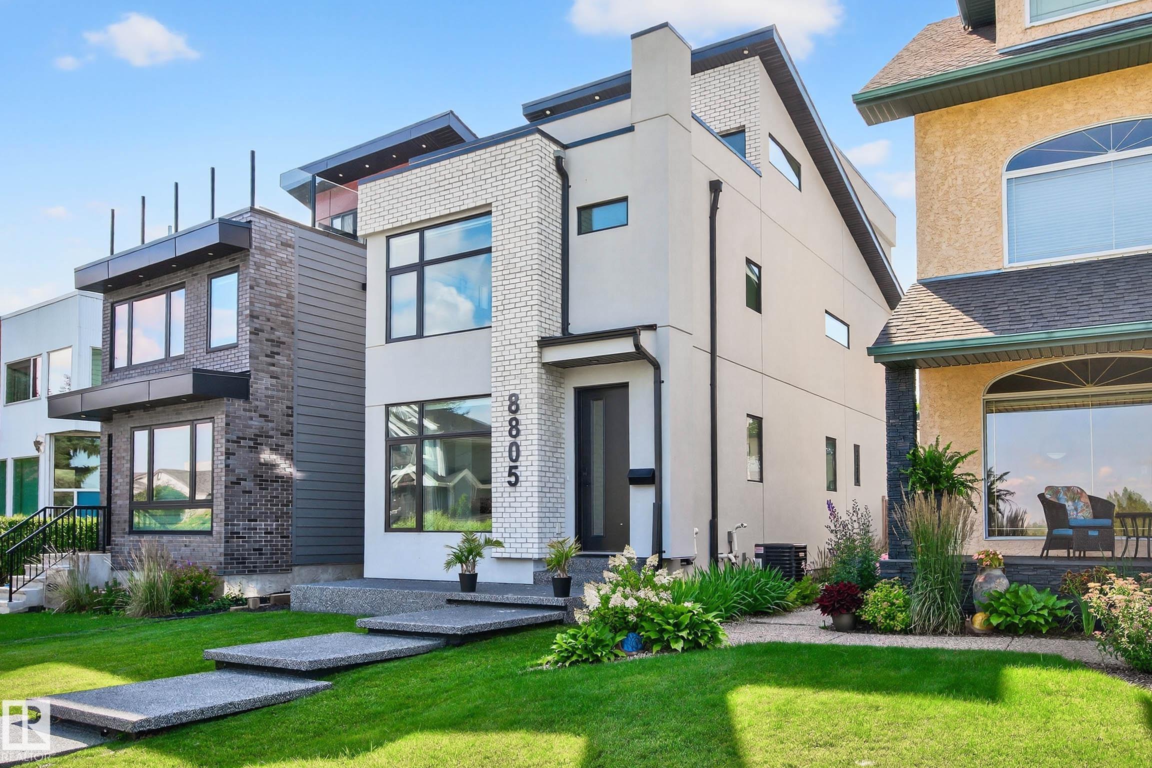 8805 Strathearn Drive, Edmonton, MLS® # E4464158